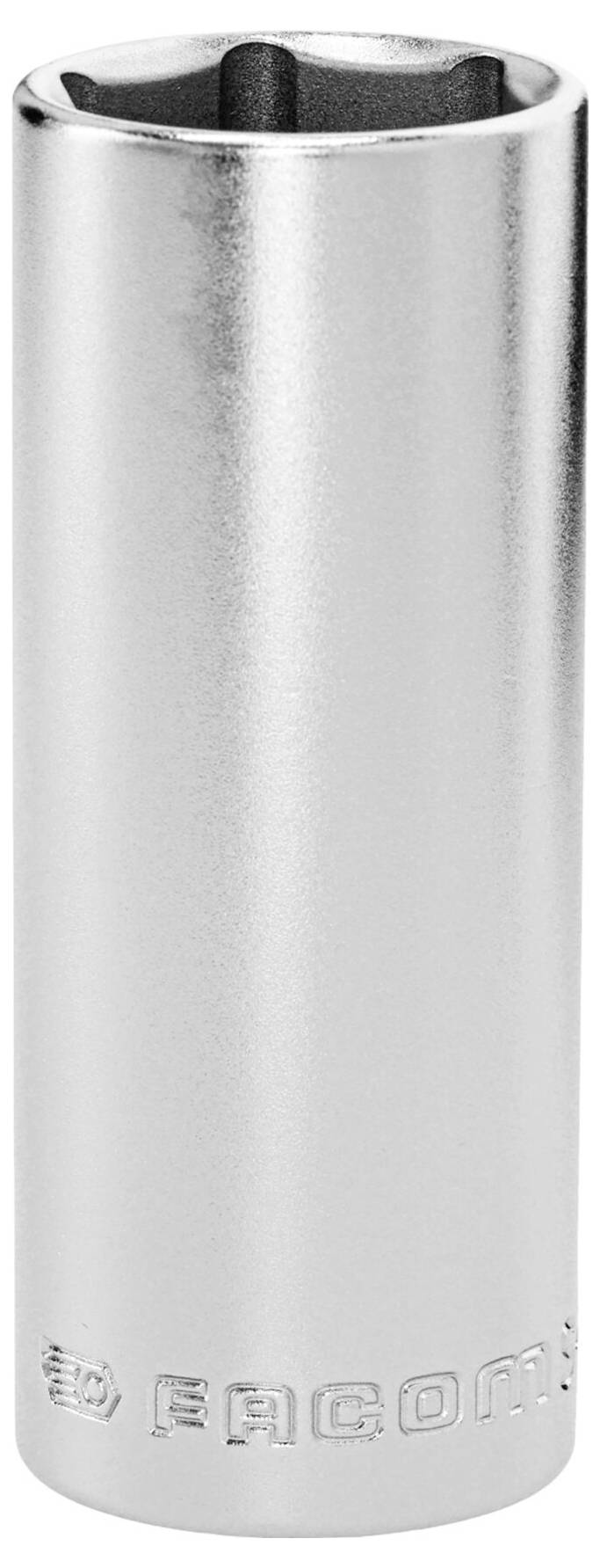 Ein silberfarbener Metallsteckschlüsseleinsatz, zylindrisch geformt, mit eingraviertem Markennamen „Facom