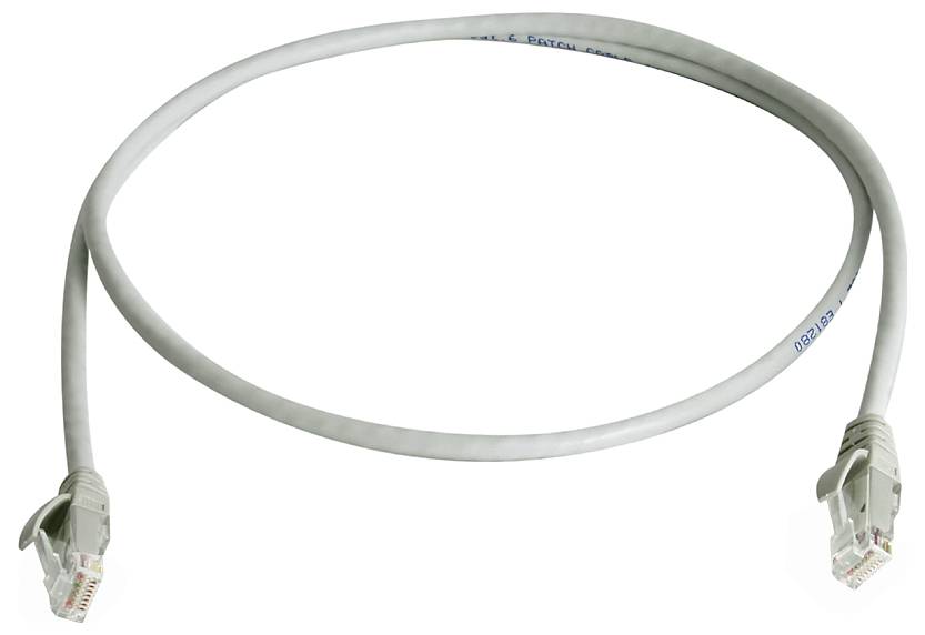Graues Ethernet-Patchkabel mit RJ45-Steckern an beiden Enden, aufgerollt auf weißem Hintergrund dargestellt.