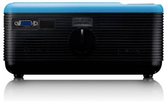 Ein schwarzer tragbarer Projektor mit blauer Oberseite, von hinten gezeigt, mit VGA-Anschluss und Einstellregler, der ein modernes Design widerspiegelt.