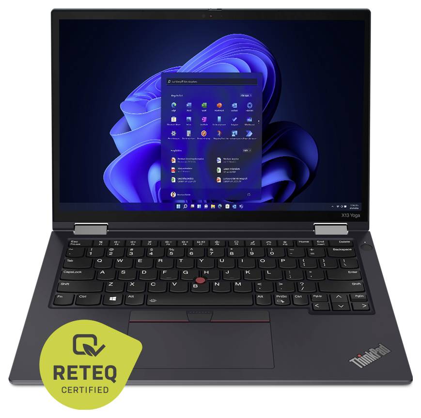 Ein schwarzer Laptop mit dem Windows 11-Startmenü auf dem Bildschirm und einem „RETEQ CERTIFIED