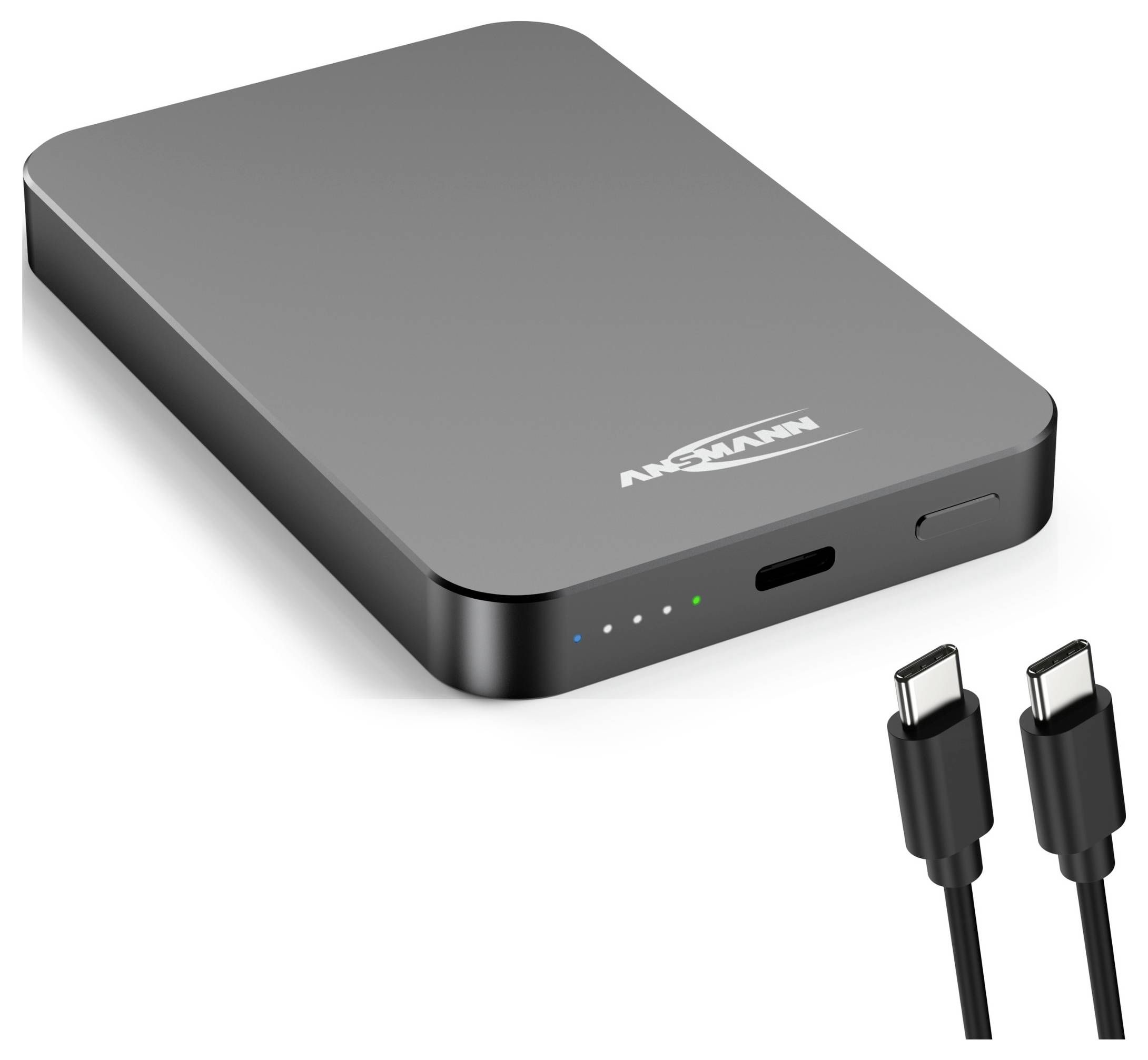 Tragbare Powerbank mit USB-C-Anschluss, Stromanzeige-Leuchten und mitgeliefertem USB-C-Kabel auf weißem Hintergrund.