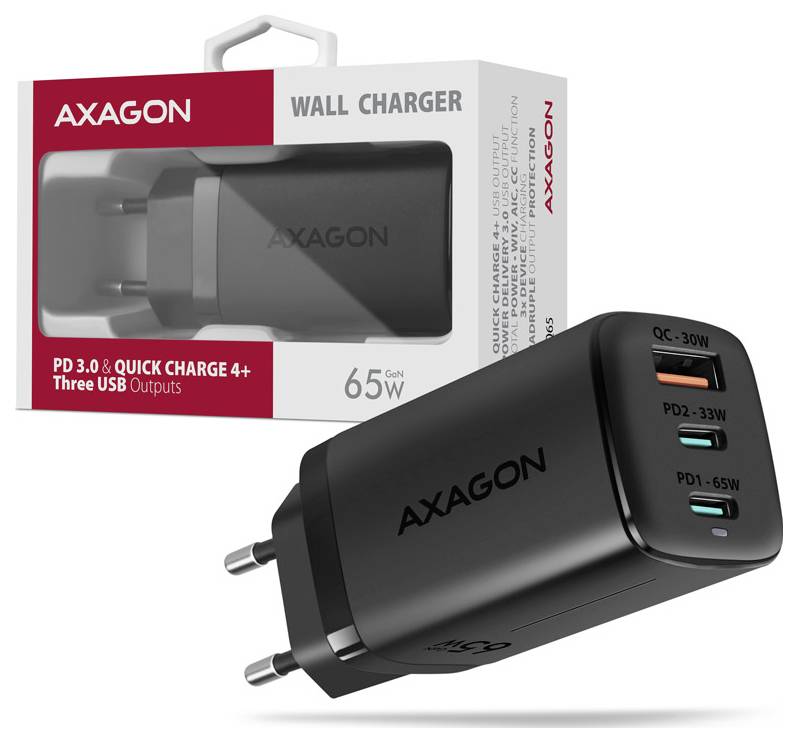 AXAGON 65W Wandladegerät mit drei USB-Ausgängen, gezeigt mit Einzelhandelsverpackung. Beschriftungen enthalten „PD 3.0 & QUICK CHARGE 4+
