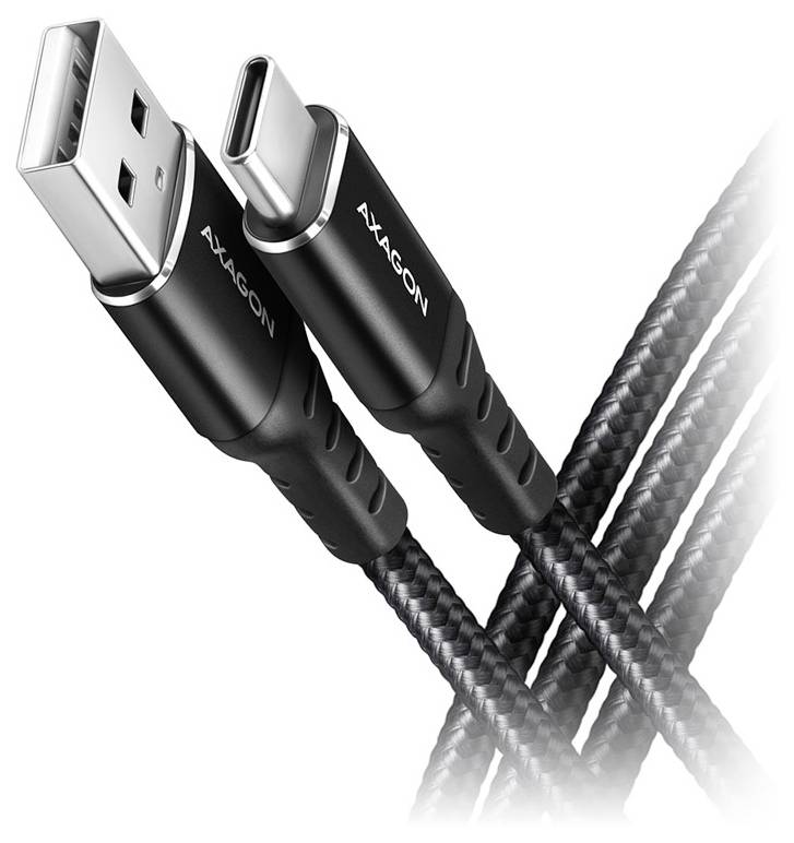 Zwei geflochtene USB-Kabel mit schwarzen AXAGON-Anschlüssen, eines mit USB-A und eines mit USB-C, auf weißem Hintergrund überkreuzend dargestellt.