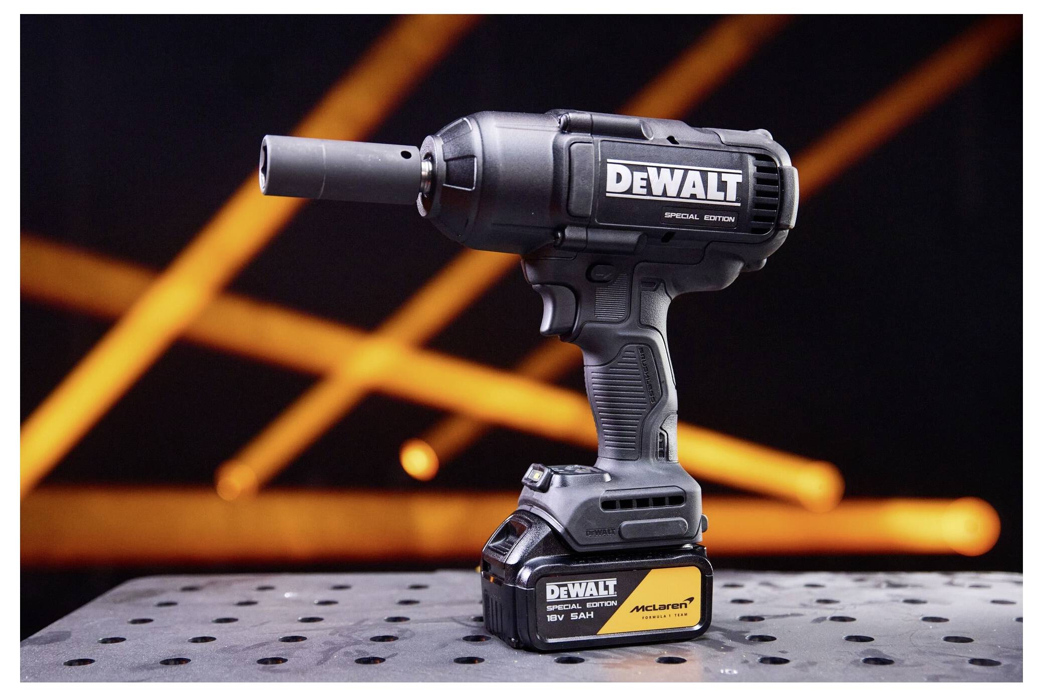 DEWALT DCF99MP2T-QW -Akku-Schlagschrauber bürstenlos