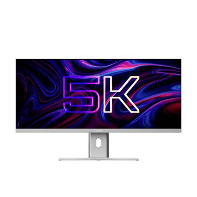 Flachbildschirm-Monitor mit farbenfroher „5K