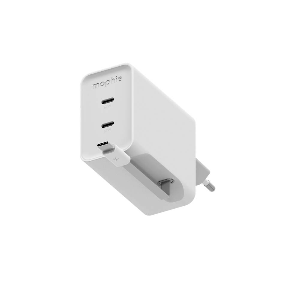 Schwarze elektrische Winde mit Stahlseil aufgewickelt auf der Trommel, frontal dargestellt mit Metalleitrolle und Befestigungswinkel.