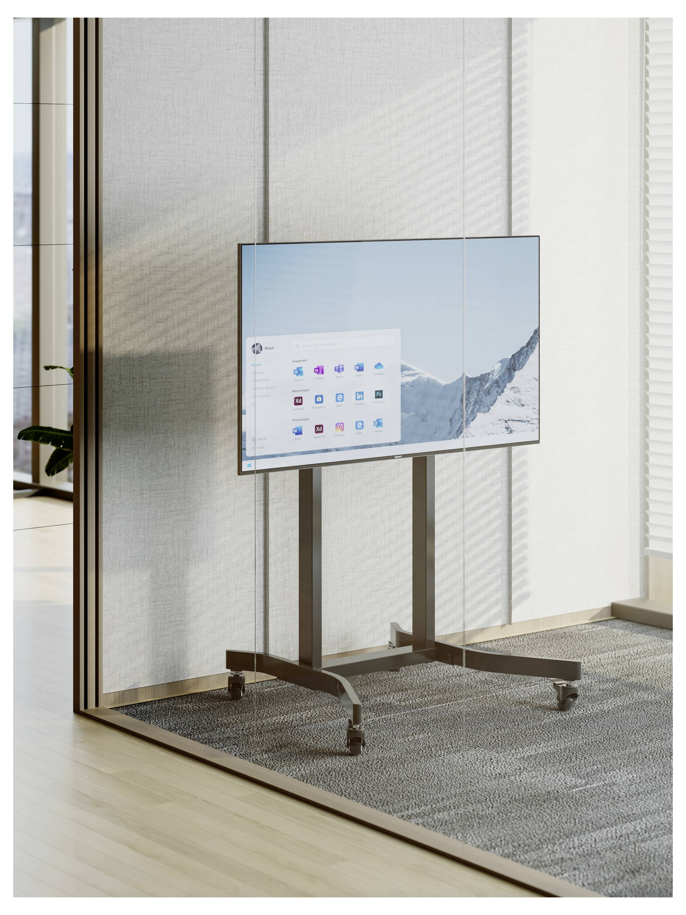 SpeaKa Professional SP-TVC-1700 TV-Rollwagen 139,7cm (55") - 254,0cm (100") Bodenständer, Neigbar, Motorisiert, Höhenverstellbar