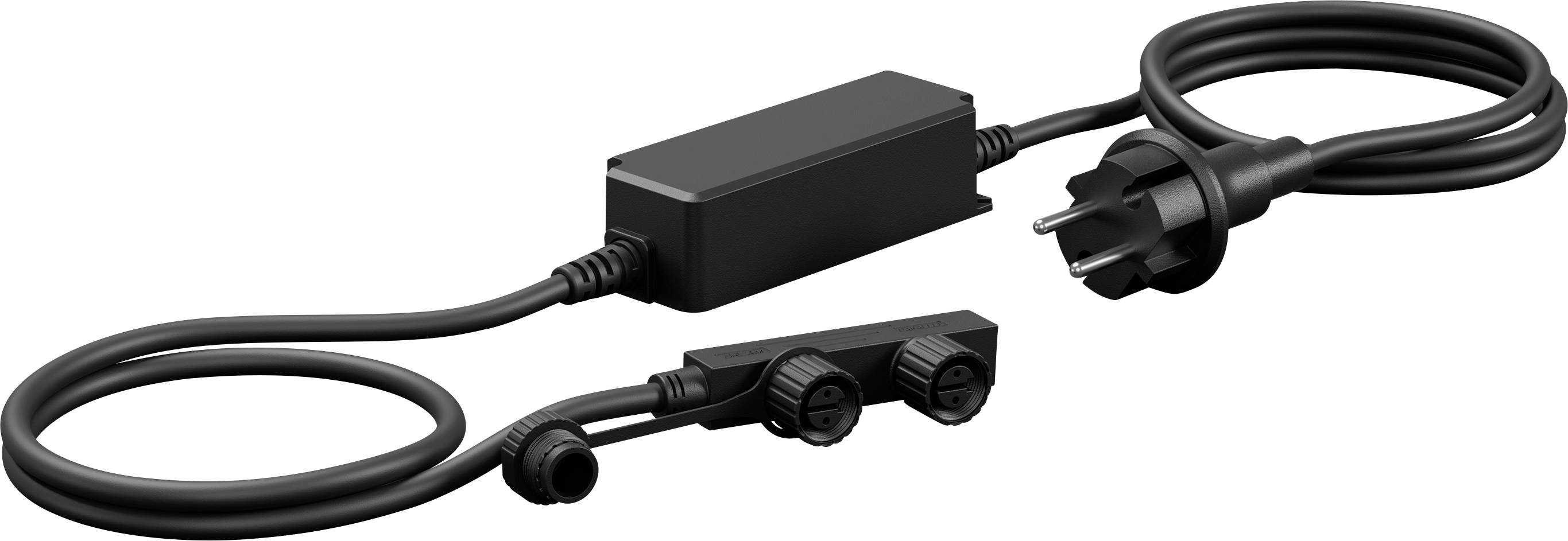 Schwarzes Stromadapterkabel mit rechteckigem Inline-Konverter, Steckerleiste und zwei wasserdichten Steckerenden auf weißem Hintergrund.