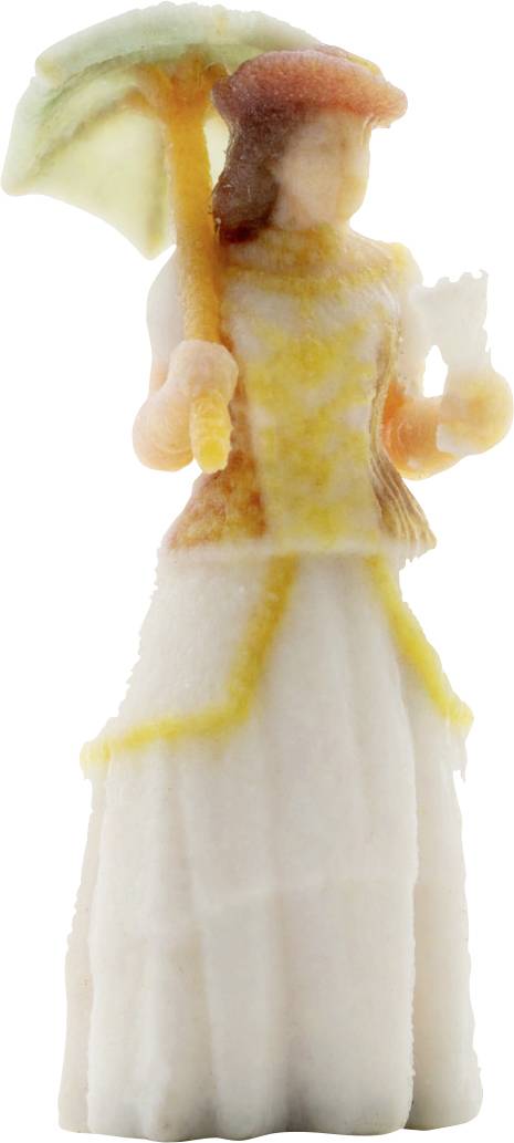 Eine kleine weiße Figur einer Person in einem langen Kleid, die einen Regenschirm über dem Kopf hält.