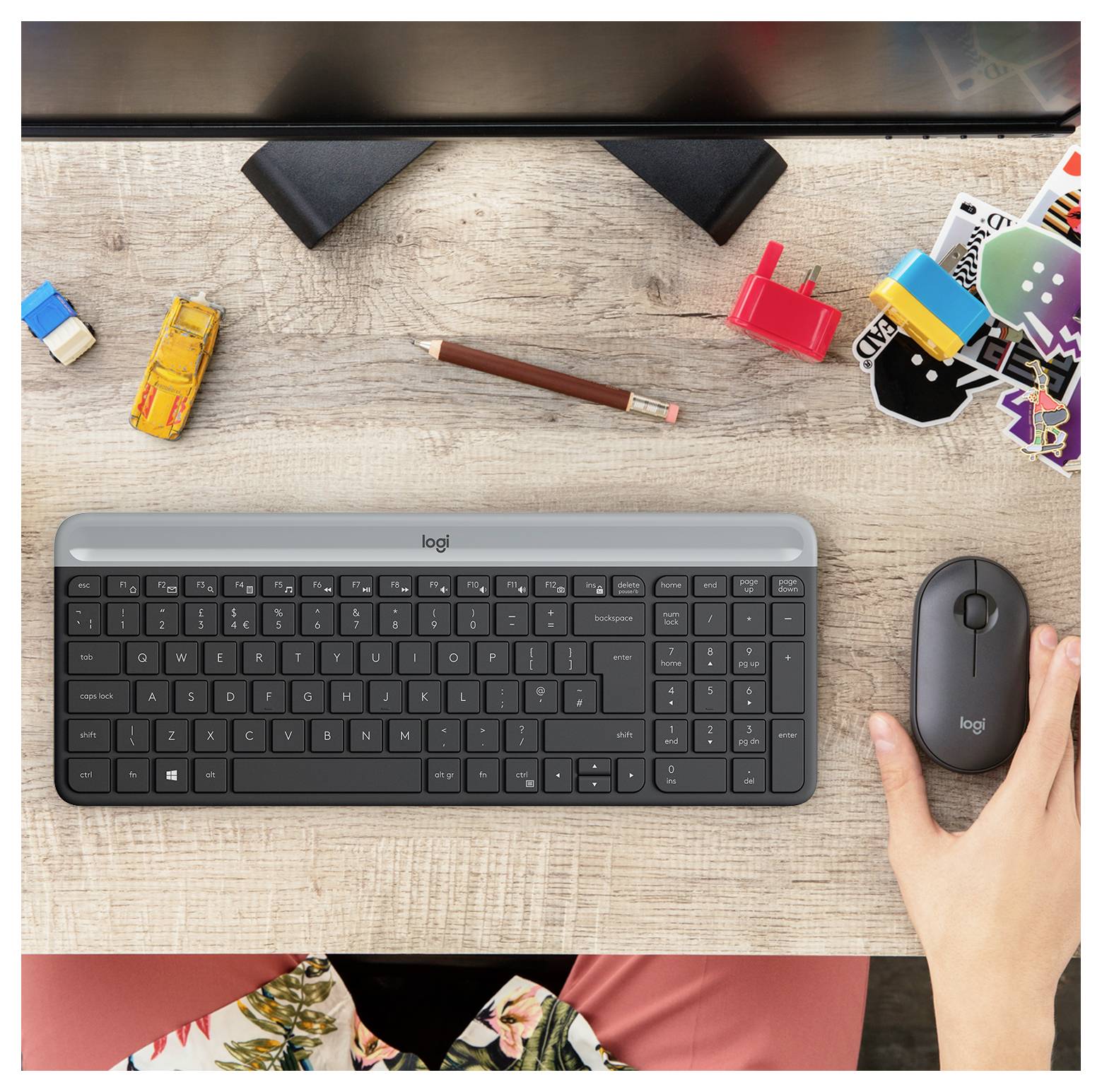 Logitech Slim Combo M Kabellos Tastatur, Maus-Set US-Englisch, QWERTY Graphit