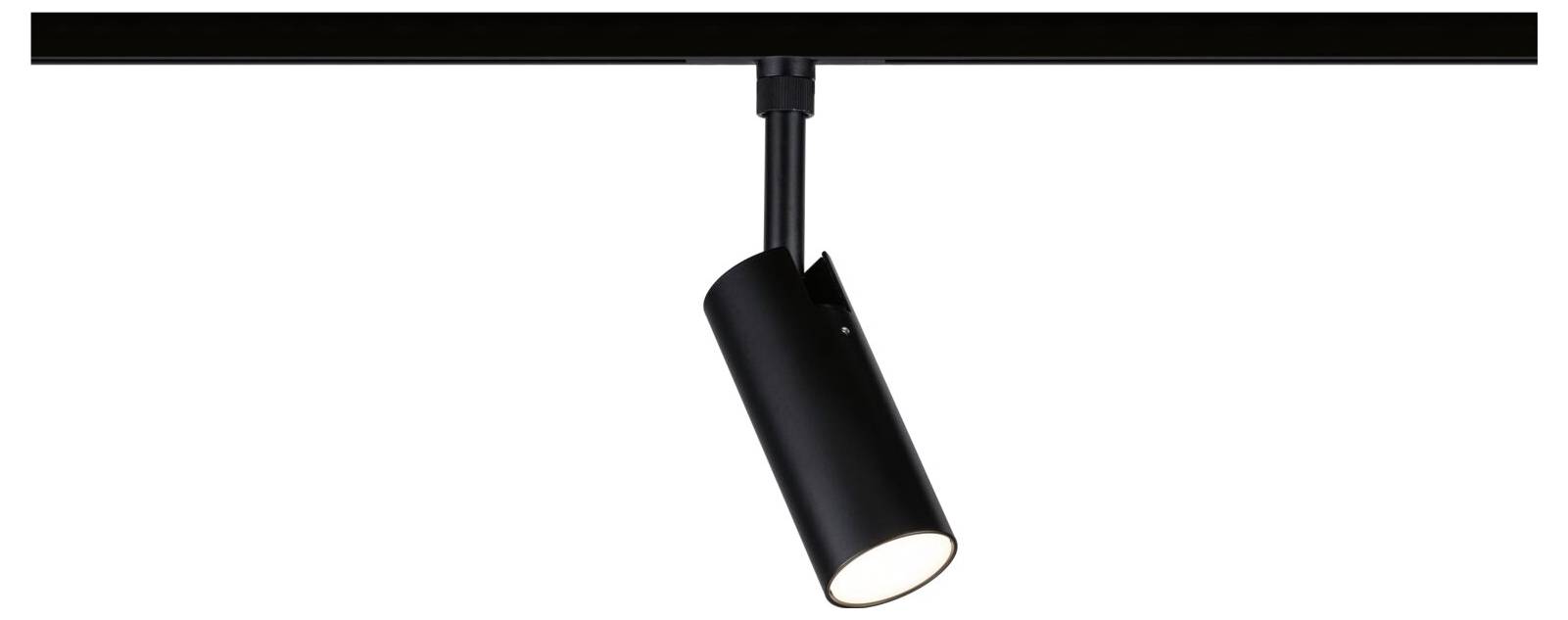 Schwarzer verstellbarer Deckenspot auf einer Schiene montiert, nach unten geneigt vor weißem Hintergrund.