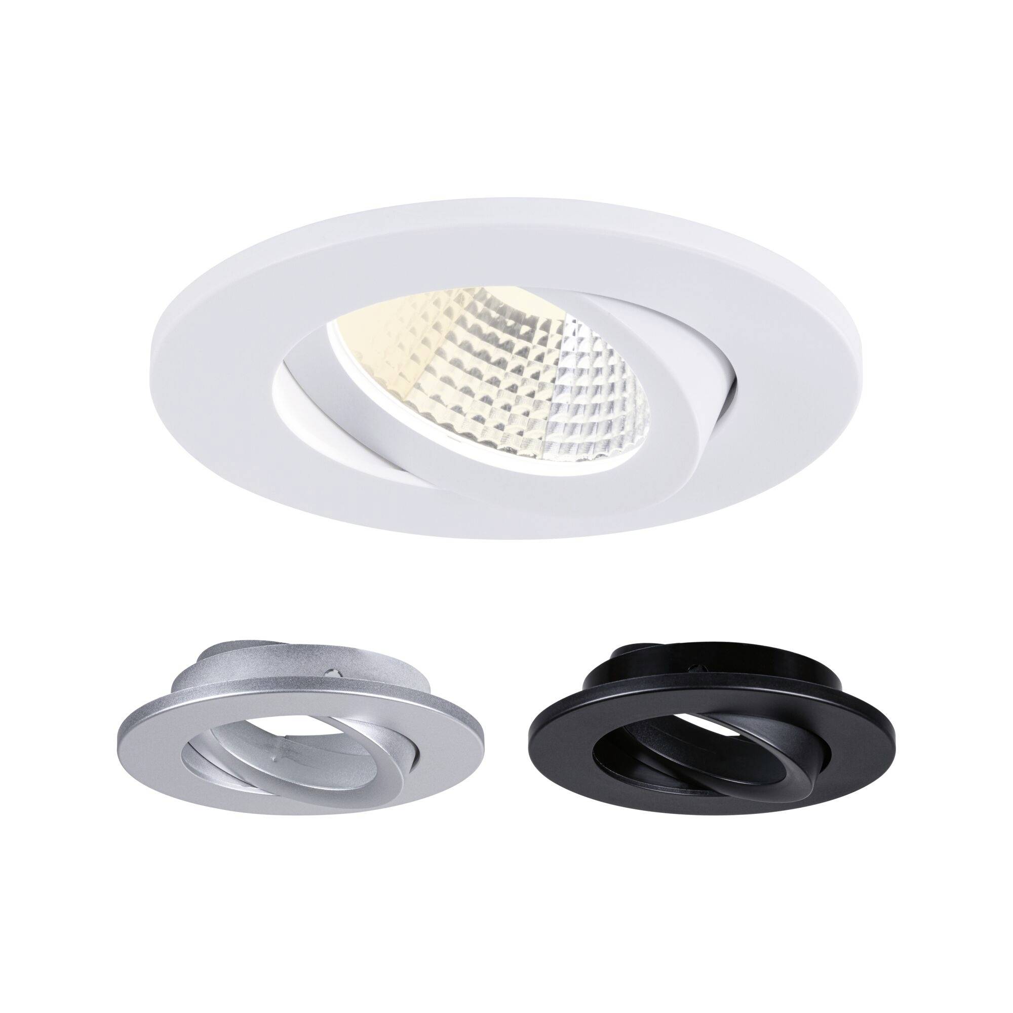 Drei verstellbare, bündige Downlight-Blenden in Weiß, Silber und Schwarz mit einem schwenkbaren Spotlight-Design.