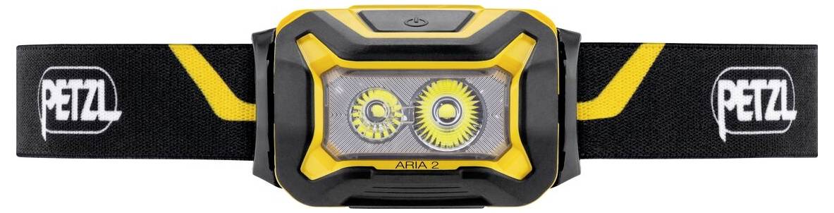 Schwarze und gelbe Petzl ARIA 2 Stirnlampe mit elastischem Kopfband, Vorderansicht auf weißem Hintergrund.