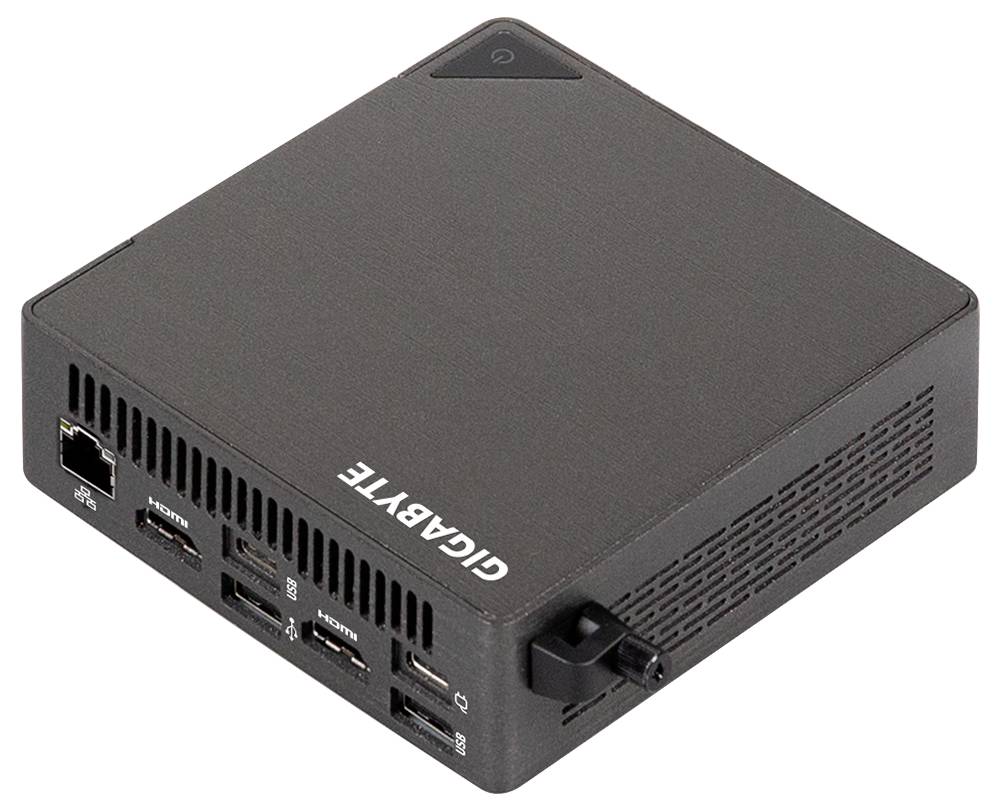 Schwarzer Gigabyte Mini-PC mit mehreren vorderen Anschlüssen, dargestellt in Dreiviertelperspektive auf weißem Hintergrund.