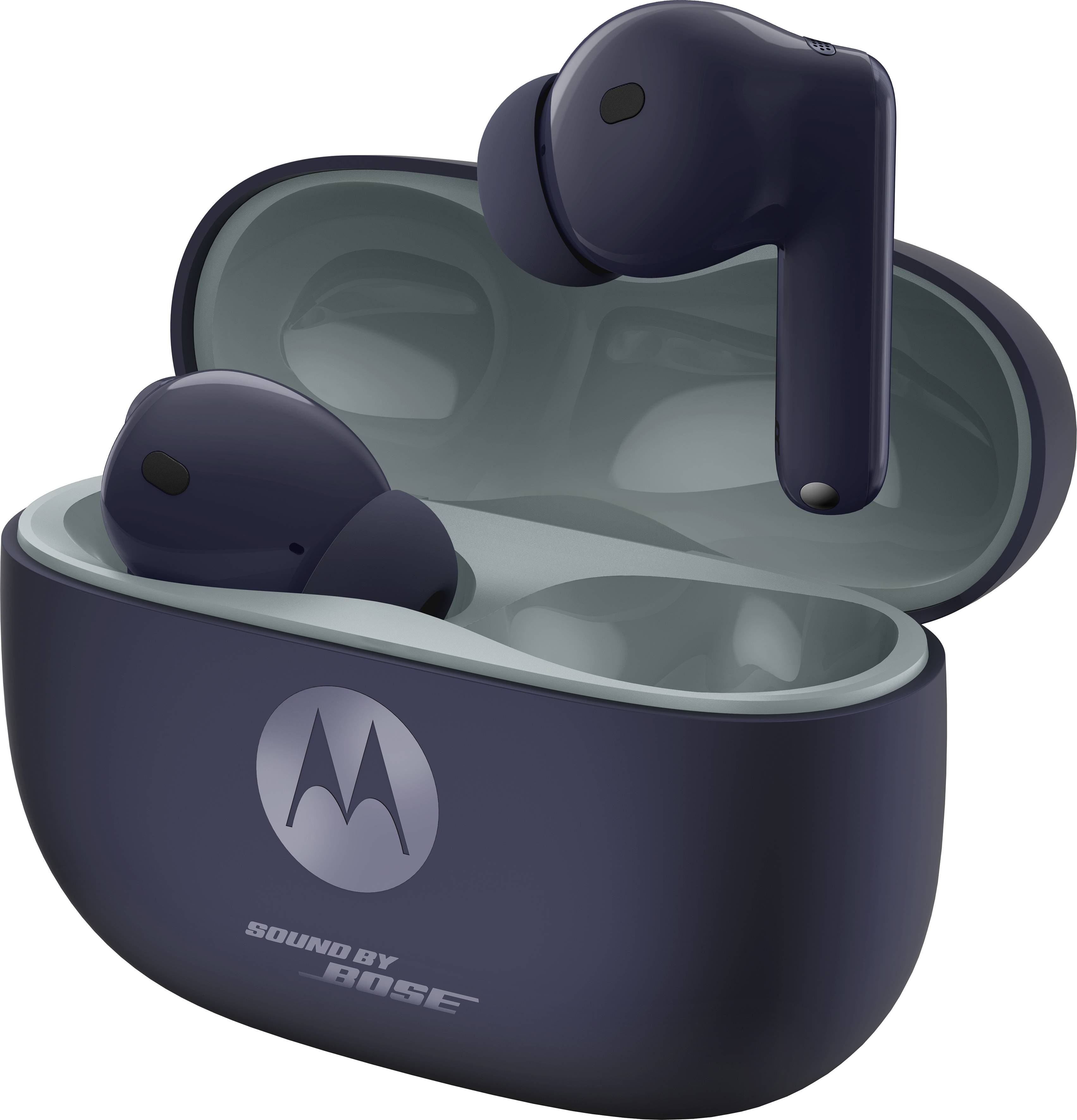 Ein Paar dunkler kabelloser Ohrhörer in einem offenen Ladeetui mit Motorola-Logo und „Sound by Bose