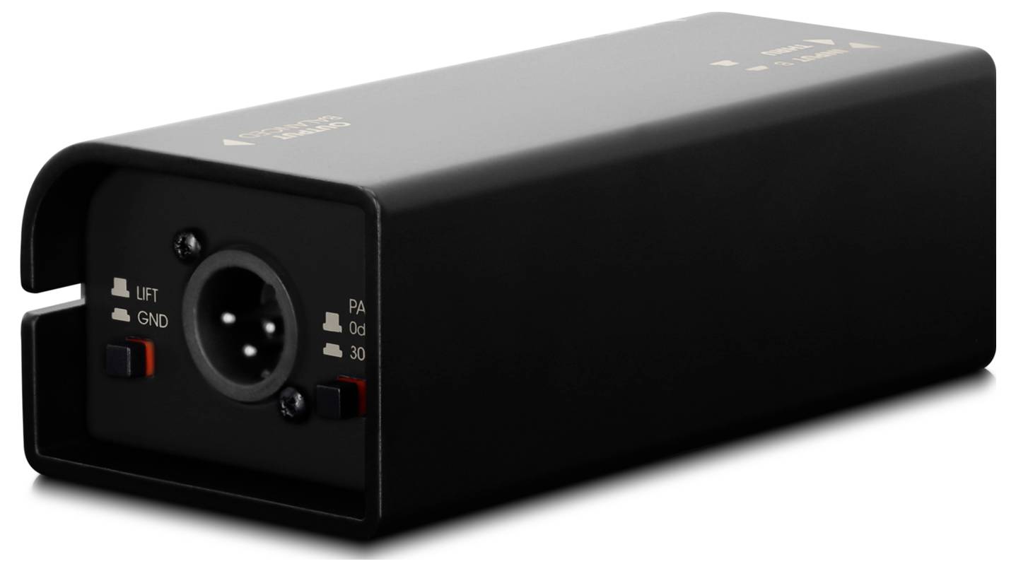 Schwarzes rechteckiges Stromversorgungsgerät oder Batterieeinheit mit rundem Stecker, Schalter und kleinen Statusbezeichnungen auf der Frontplatte.