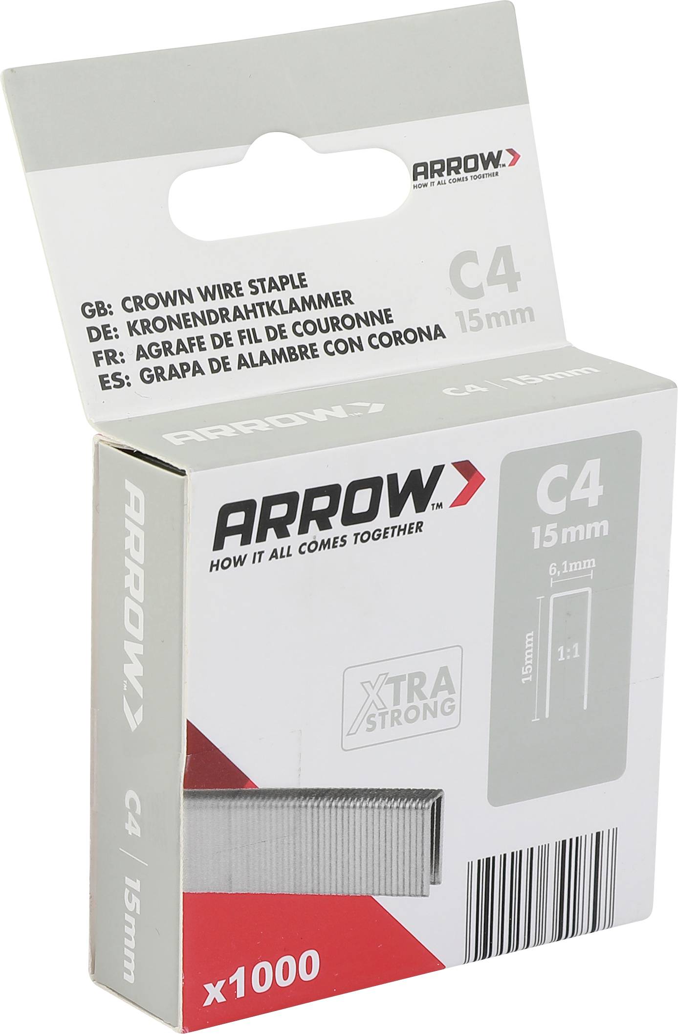 Pfeil C4 15mm Krone Drahtklammern Karton, beschriftet mit x1000 und XTRA STRONG, in Einzelhandelsverpackung mit Barcode und mehrsprachigem Produkttext gezeigt.