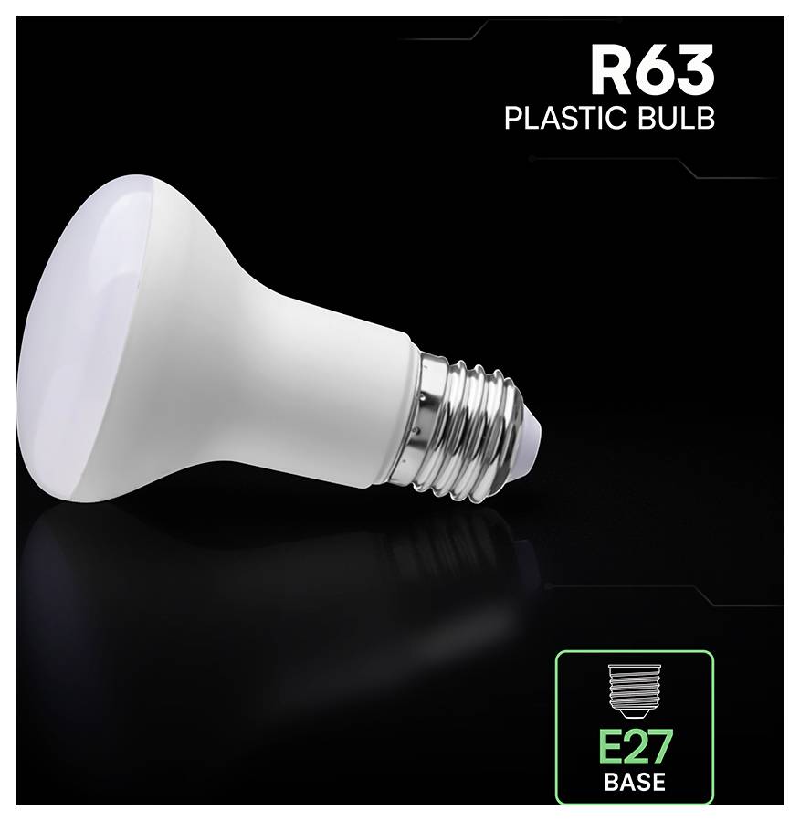 Weiße R63-Kunststofflampe mit E27-Sockel, auf schwarzem Hintergrund mit den Beschriftungen „R63 KUNSTSTOFFLAMPE