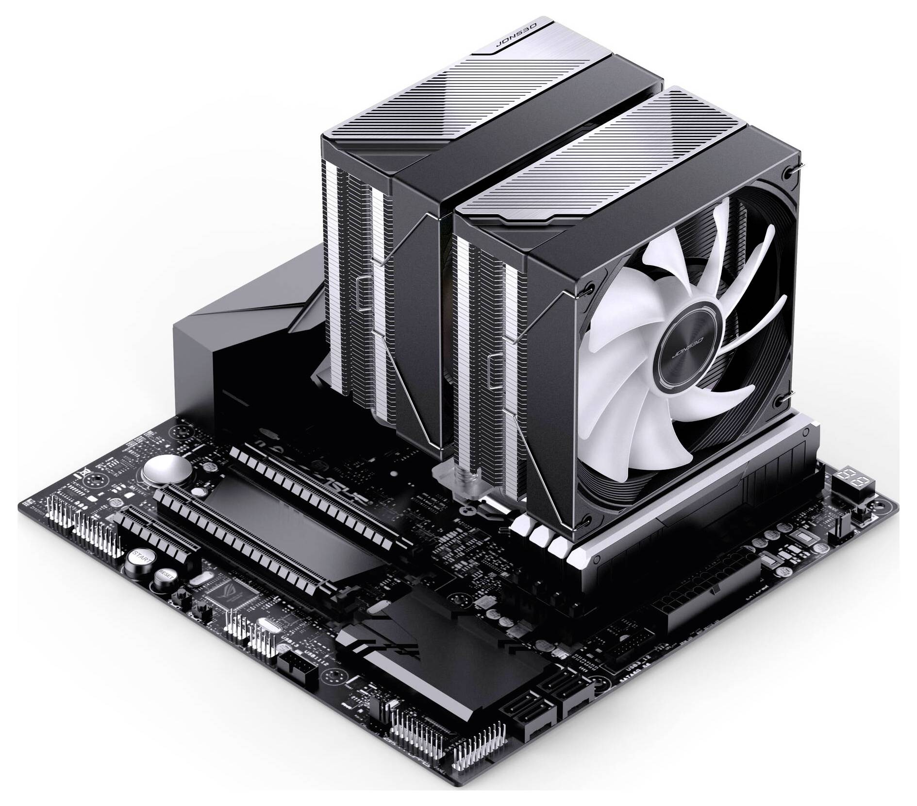 Computermainboard mit großem doppeltürmigen CPU-Luftkühler und Lüfter, auf weißem Hintergrund dargestellt.