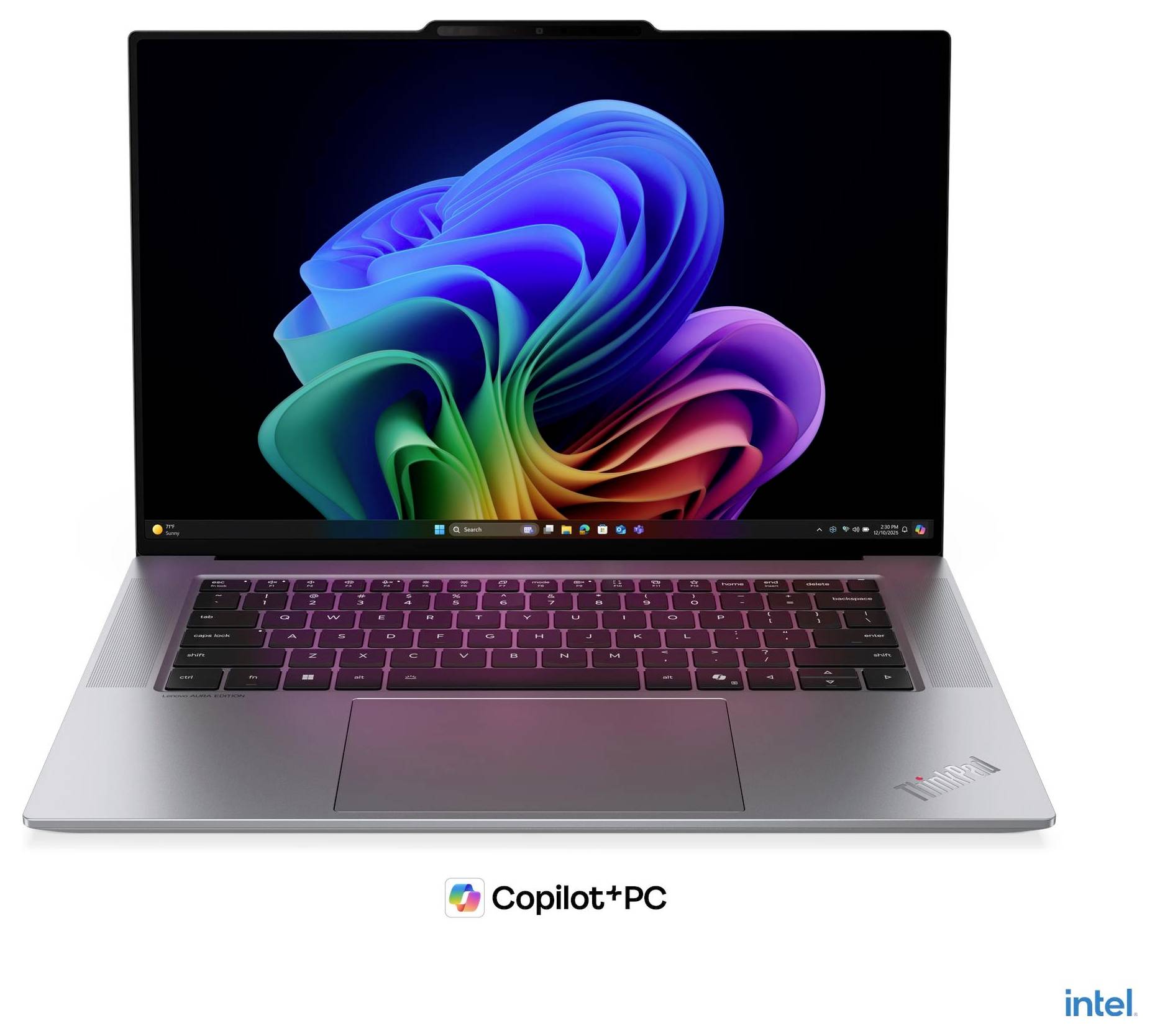 Silberner Laptop mit Windows 11-Hintergrund, mit „Copilot+ PC