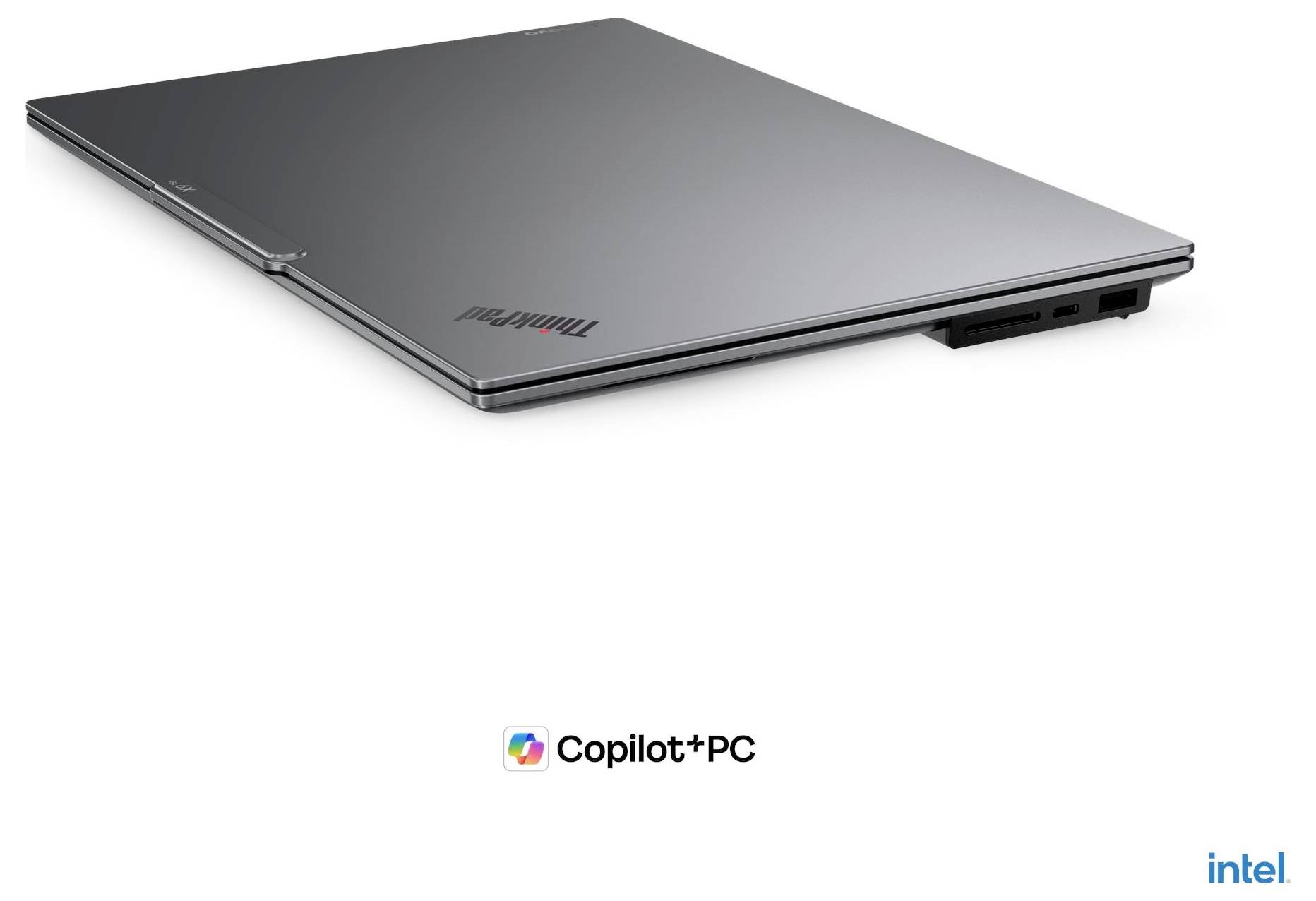 Silberner Lenovo ThinkPad Laptop in geschlossenem Zustand auf weißem Hintergrund, darunter 