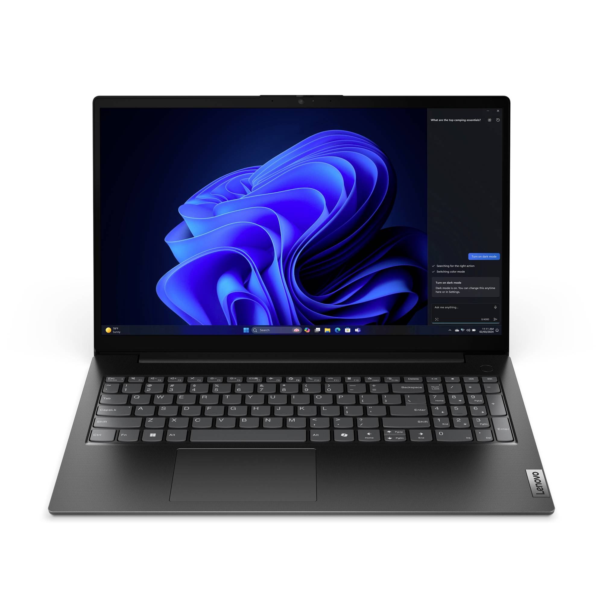 Schwarzer Lenovo-Laptop, offen unter Windows 11, zeigt die blaue abstrakte Standard-Tapete und Tastatur auf schlicht weißem Hintergrund.