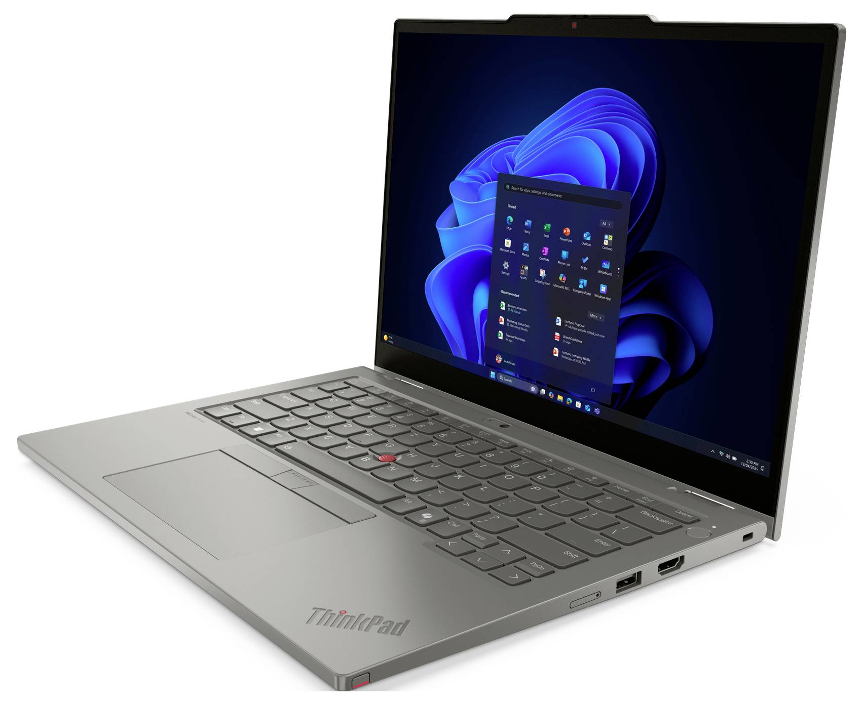 Silberner Lenovo ThinkPad Laptop in schräger Position geöffnet, zeigt den Windows 11 Desktop und das Startmenü auf dem Bildschirm.