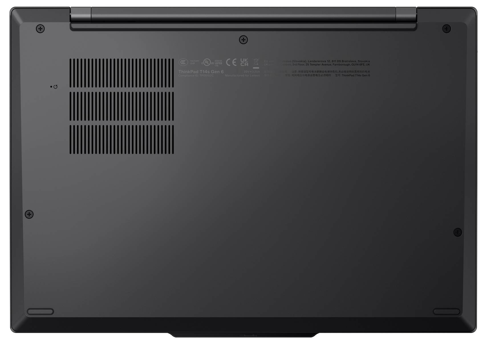Unteransicht eines geschlossenen schwarzen Laptops, die Lüftungsgitter, Gummifüße und die Scharnierkan­te zeigt.
