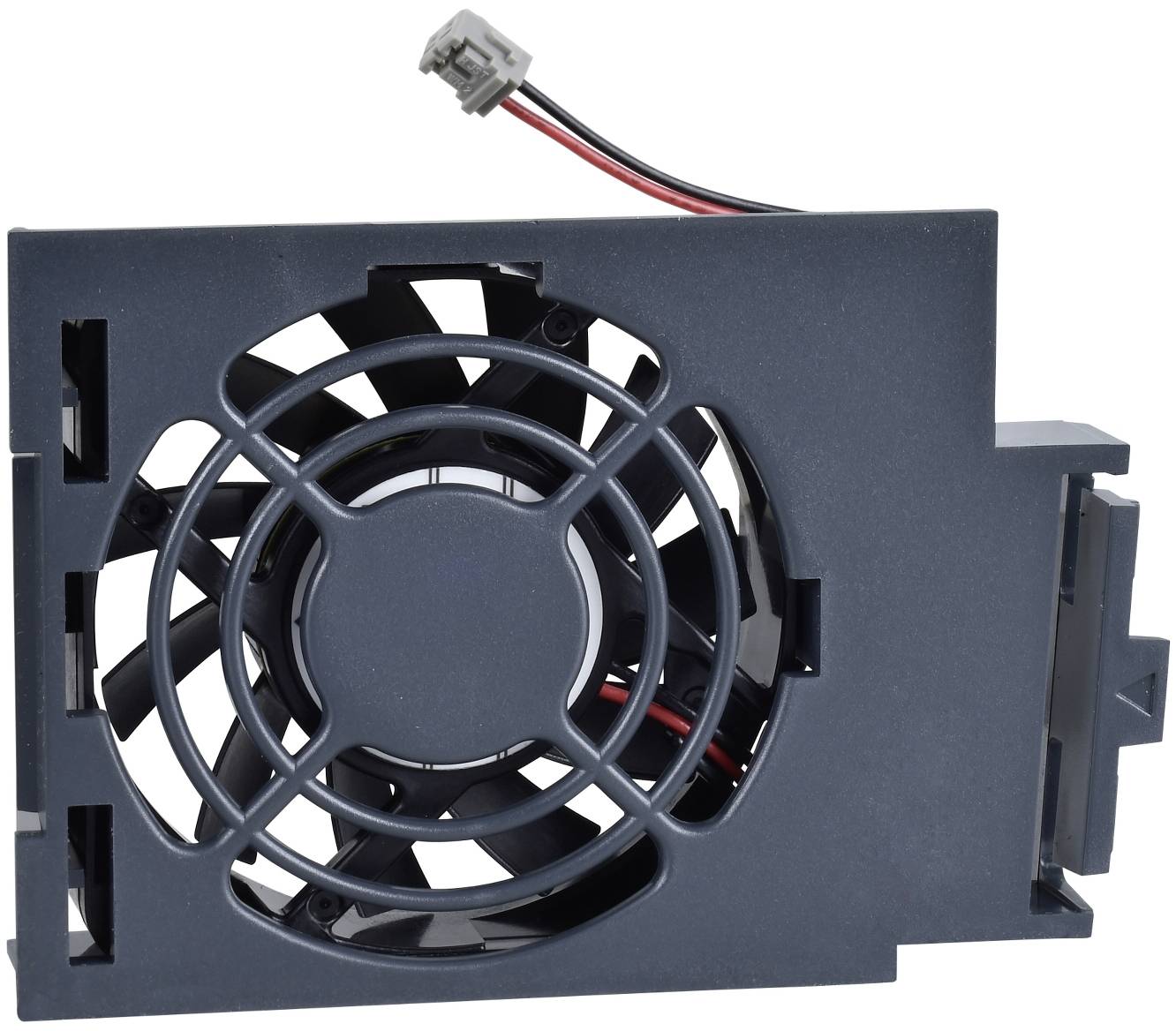 Ein schwarzes Kühlgebläsemodul mit Stromkabel und Stecker, von vorne auf weißem Hintergrund abgebildet.