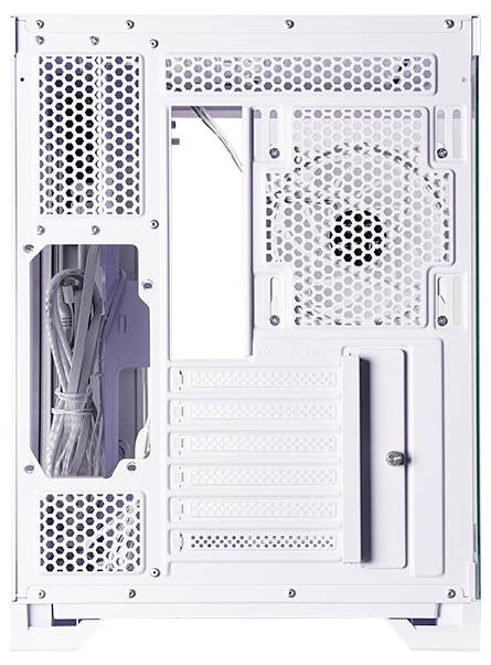 Rückansicht eines weißen Desktop-Computer-Gehäuses mit belüfteten Panels, Erweiterungsslot-Abdeckungen und gebündelten Kabeln, die durch die hintere Öffnung sichtbar sind.