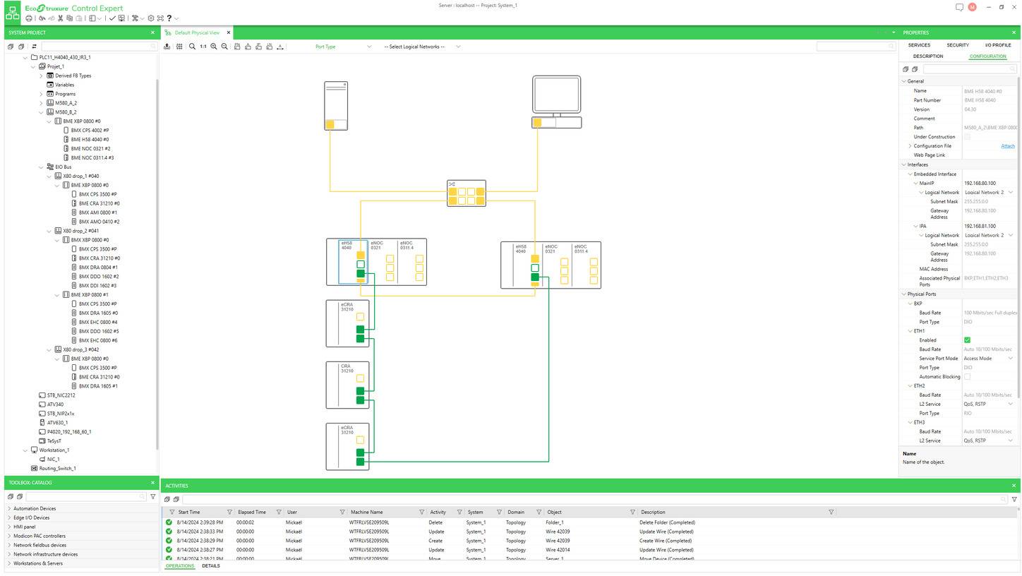 # Netzwerktopologie-Diagramm mit einem zentralen Switch, der einen Server, einen Desktop-PC, zwei Rackgeräte und mehrere nachgelagerte Module verbindet, mit einer Geräteliste und einer Statustabelle darunter.