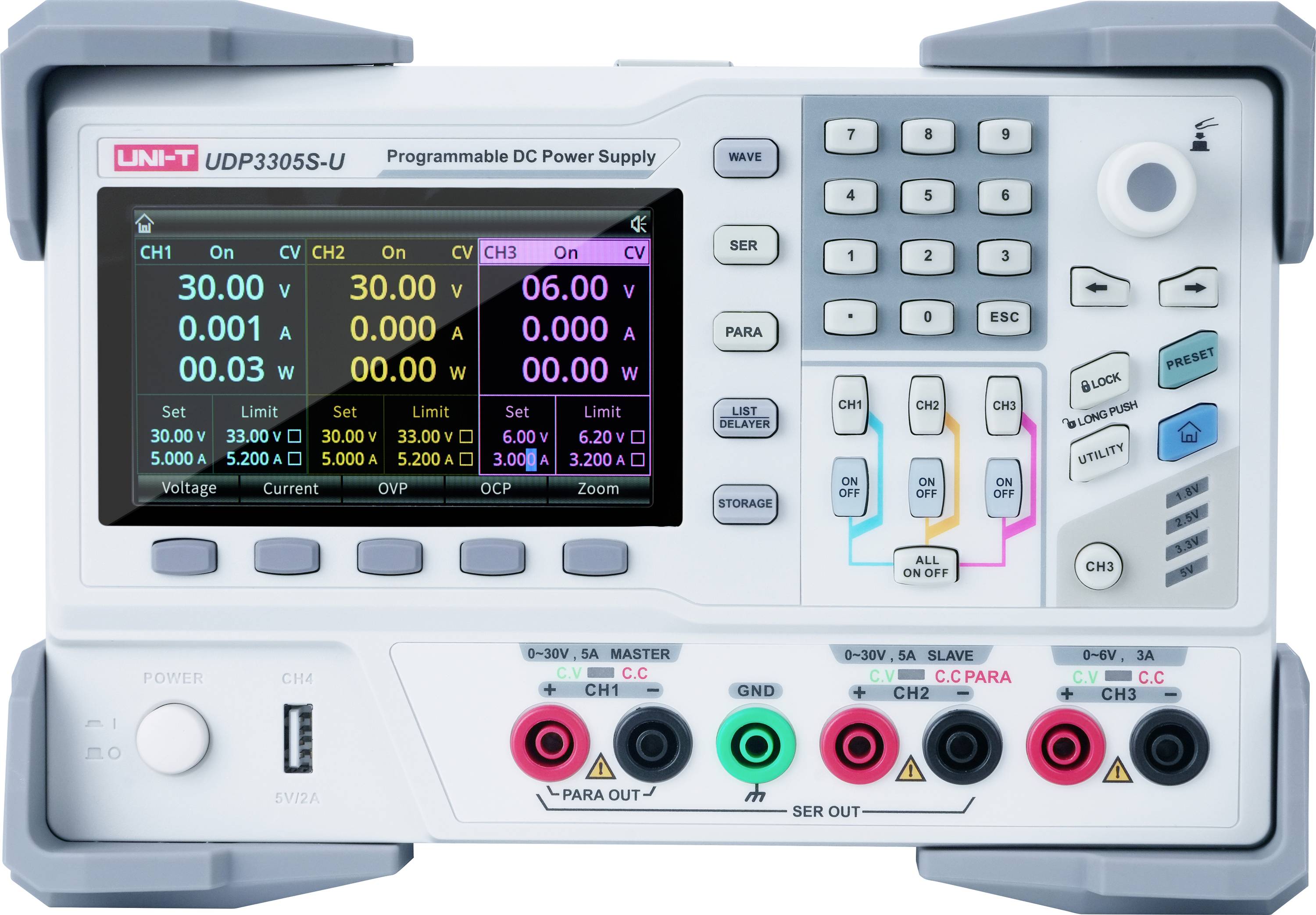 Frontansicht eines UNI-T UDP3305S-U programmierbaren Gleichstromversorgungsgeräts mit farbigem Display mit drei Ausgabekanälen und Spannungs-/Stromreglern, sowie Drehknöpfen, Tastatur und Ausgabeanschlüssen.