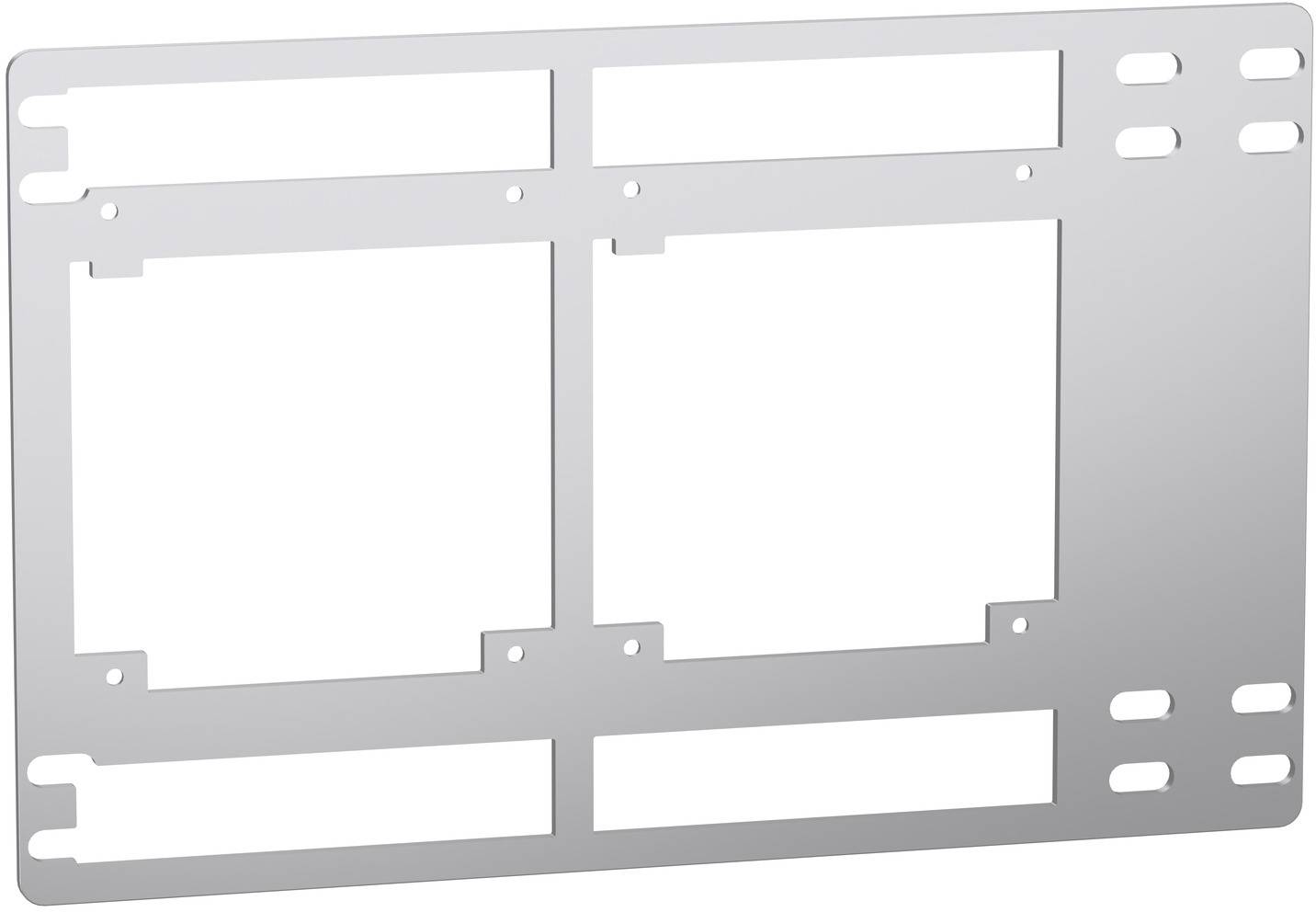 Blankmetall-Montageplatte mit mehreren rechteckigen Ausschnitten und Löchern für Halterungen oder Paneele, dargestellt auf weißem Hintergrund.