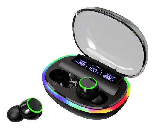 Offene kabellose Ohrhörer in einem Ladekoffer mit digitaler Batterieanzeige und farbigem LED-Ring, plus ein Ohrhörer daneben.