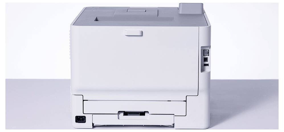 Weißer Office-Laserdrucker von vorne auf einfachem Hintergrund dargestellt, mit sichtbarem Papierfach und Bedienfeld.