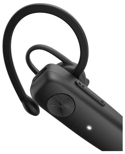 Schwarzes kabelloses Ohrhörer-Set mit Over-Ear-Bügel, in Nahaufnahme auf weißem Hintergrund dargestellt.