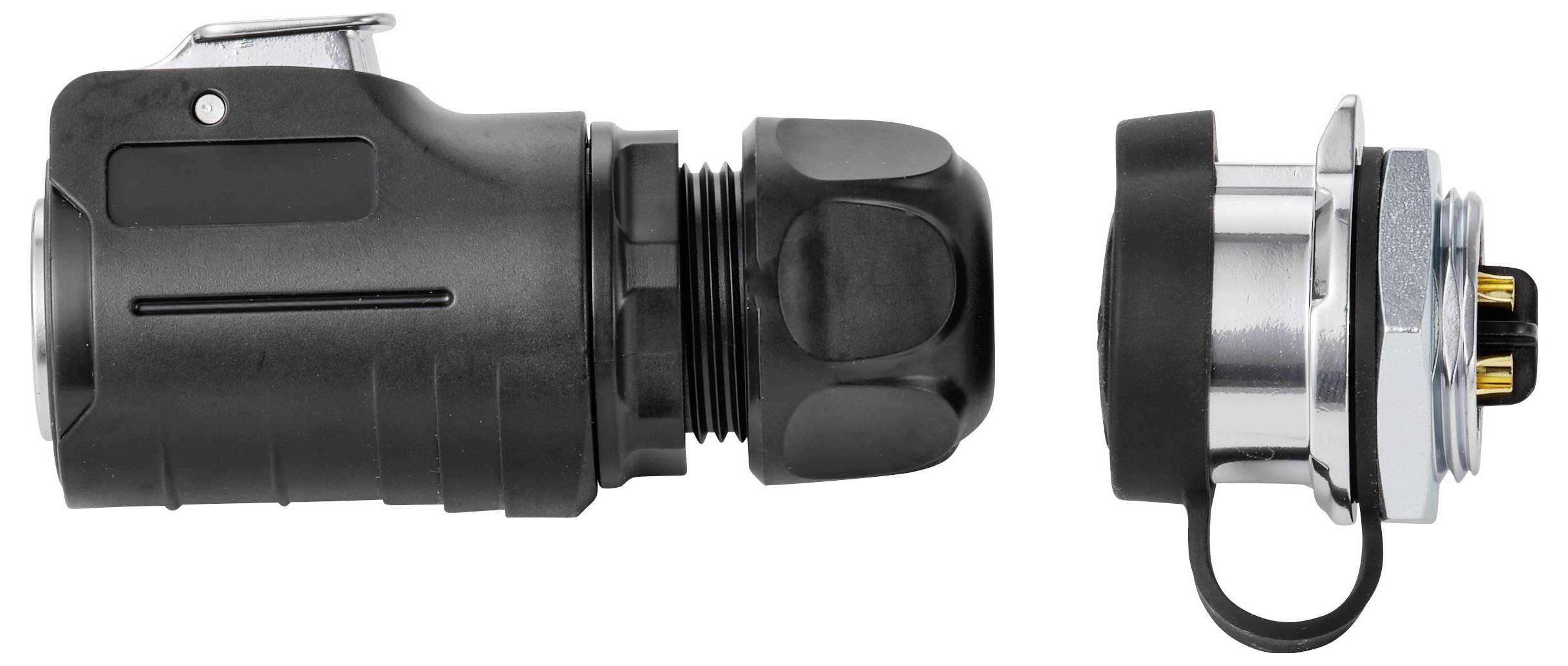Zweiteiliger elektrischer Stecker in Seitenansicht: ein schwarzer Kabelstecker mit einer Schutzkappe und eine silberfarbene panelmontierte Buchse mit einer Gewindearretiermutter.