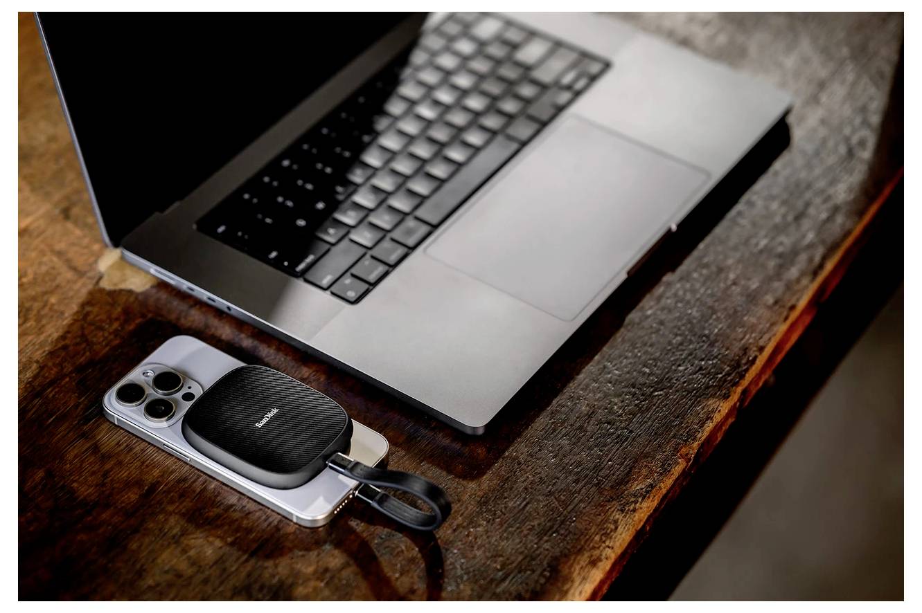 Phone - SSD - 2 TB - extern (tragbar) - USB 3.2 Gen 2 (USB-C Steckverbinder)