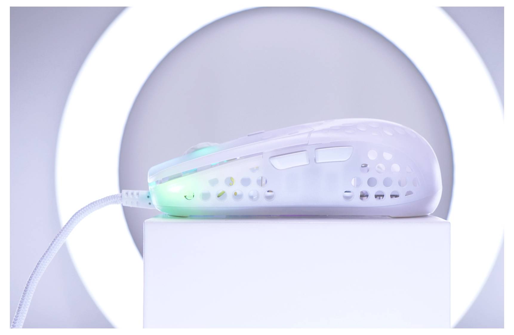 Cherry XTRFY MZ1 RGB Maus Ohne (Ansteuerung über Computer) Weiß