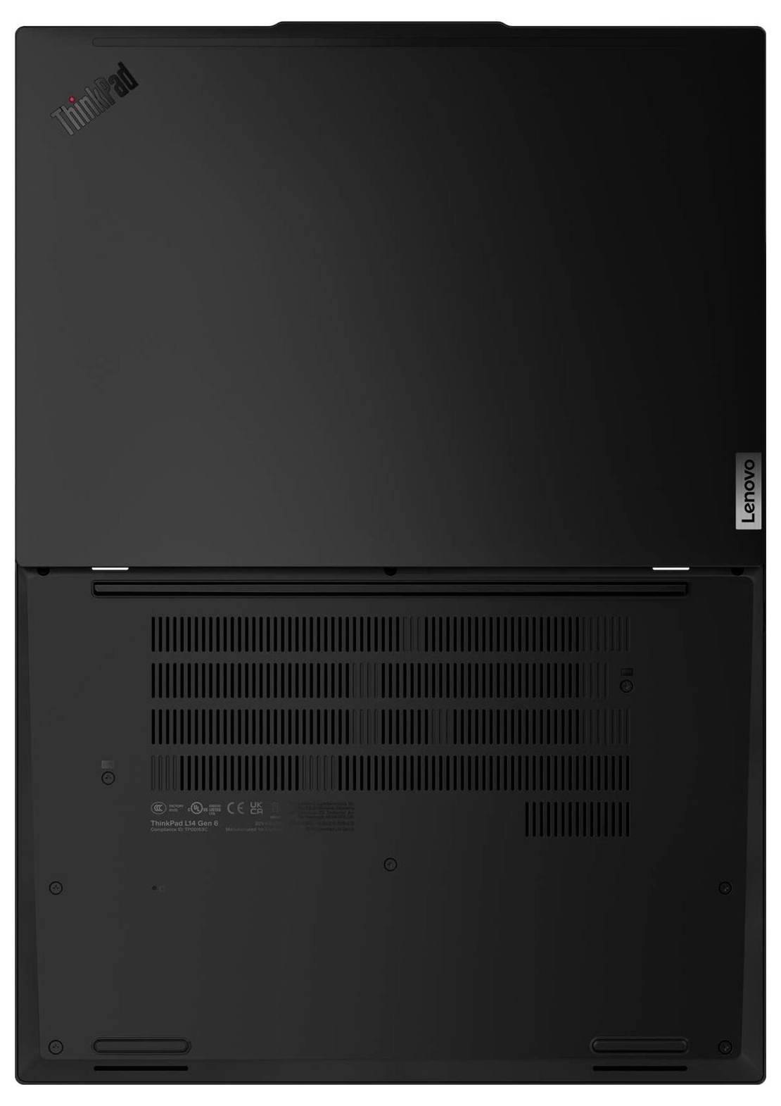 Unteransicht eines schwarzen Lenovo ThinkPad-Laptops mit Belüftungsgittern, Gummifüßen und Branding.