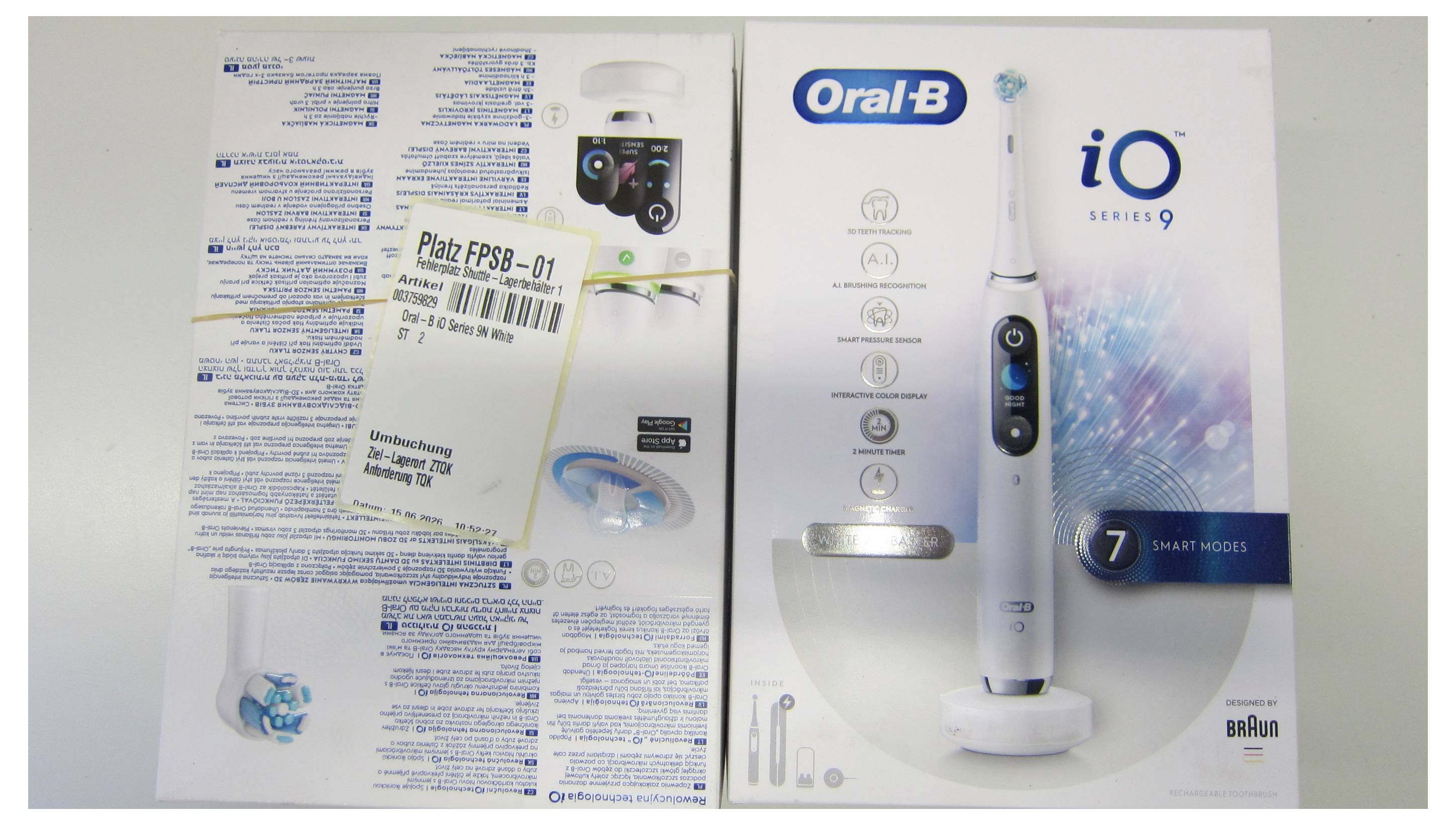 Oral-B iO Serie 9 elektrische Zahnbürste in Einzelhandelsverpackung von vorne und hinten, mit Produktabbildung, enthaltenes Ladegerät und Etikett.