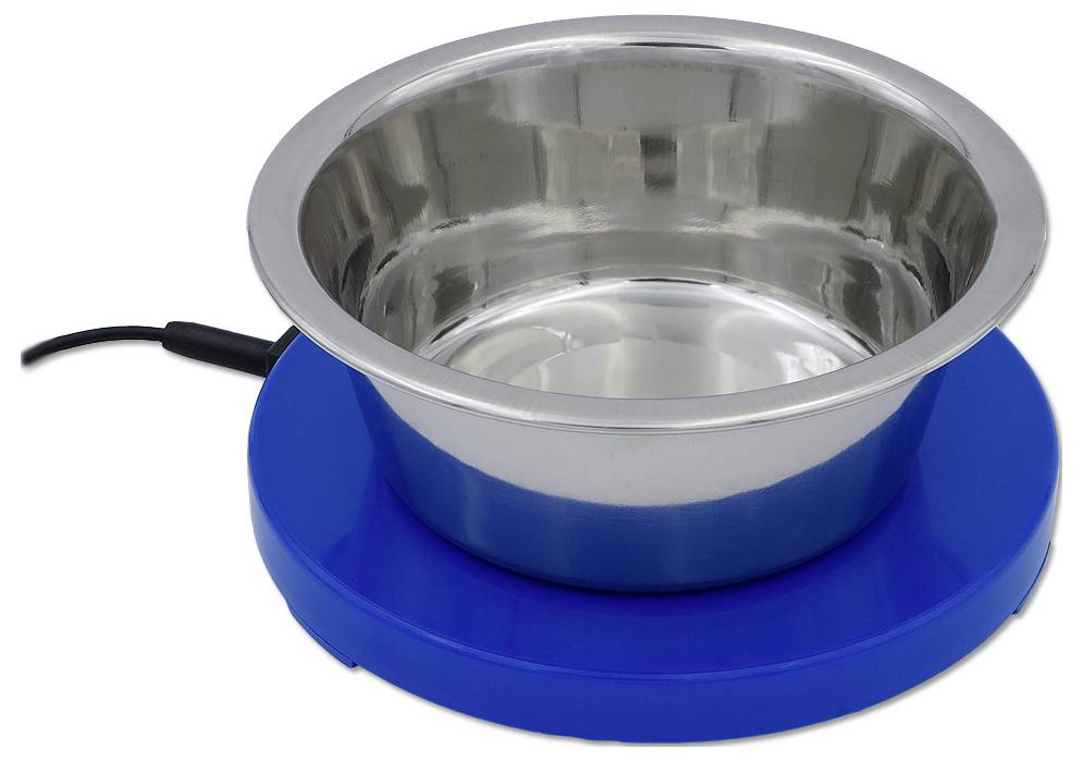 Edelstahlschüssel auf einer blauen beheizten Basis mit einem Stromkabel, wahrscheinlich ein Haustier-Futter- oder Wasserwärmer.