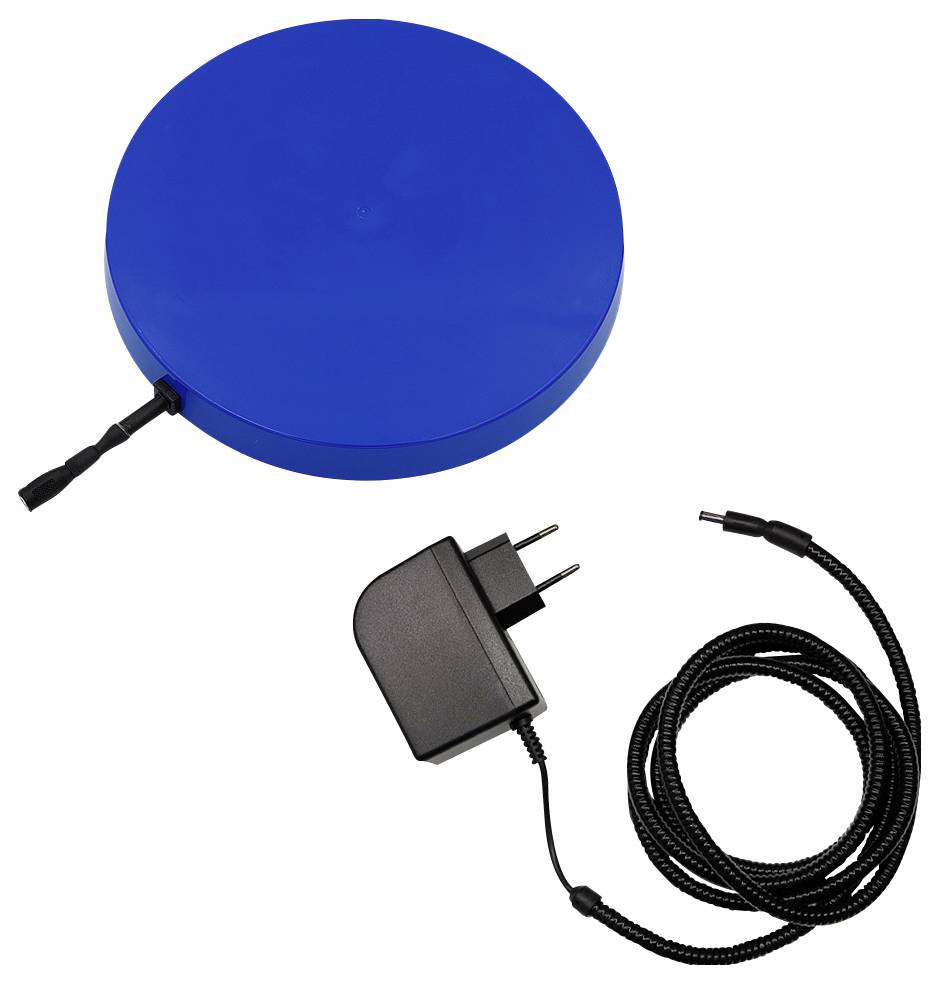 Blaues kreisförmiges Gerät mit angeschlossenem Kabel und separatem Netzteil mit Spiralkabel auf weißem Hintergrund.