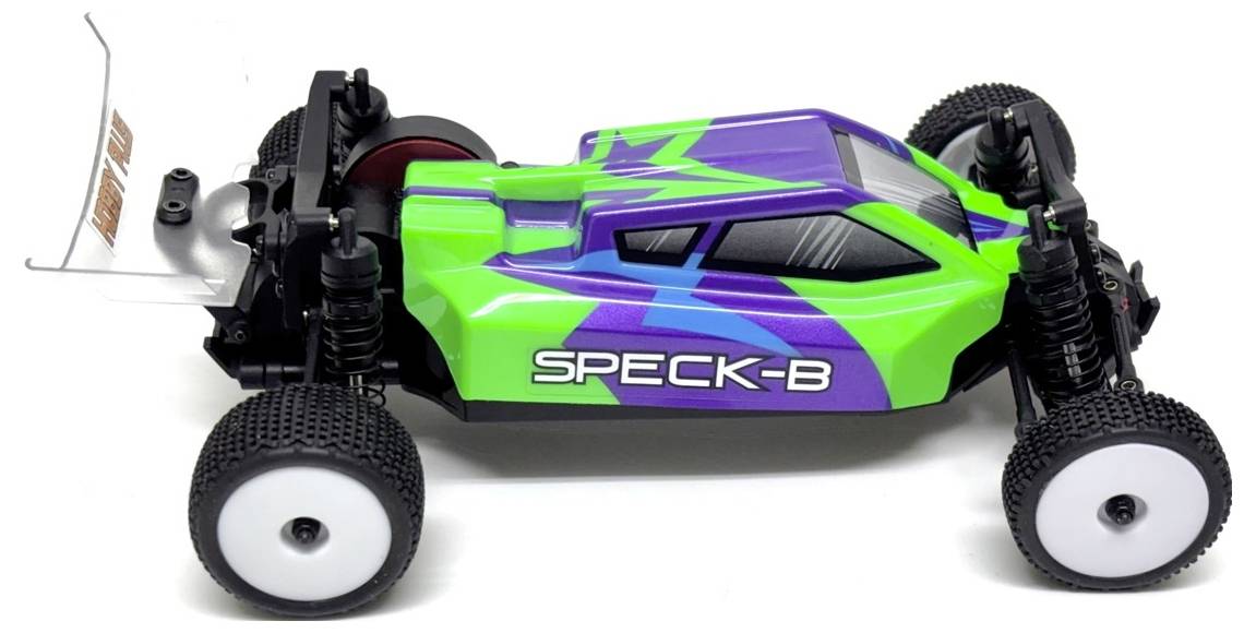 Seitenansicht eines grün und lila RC-Buggy-Autos mit der Bezeichnung 