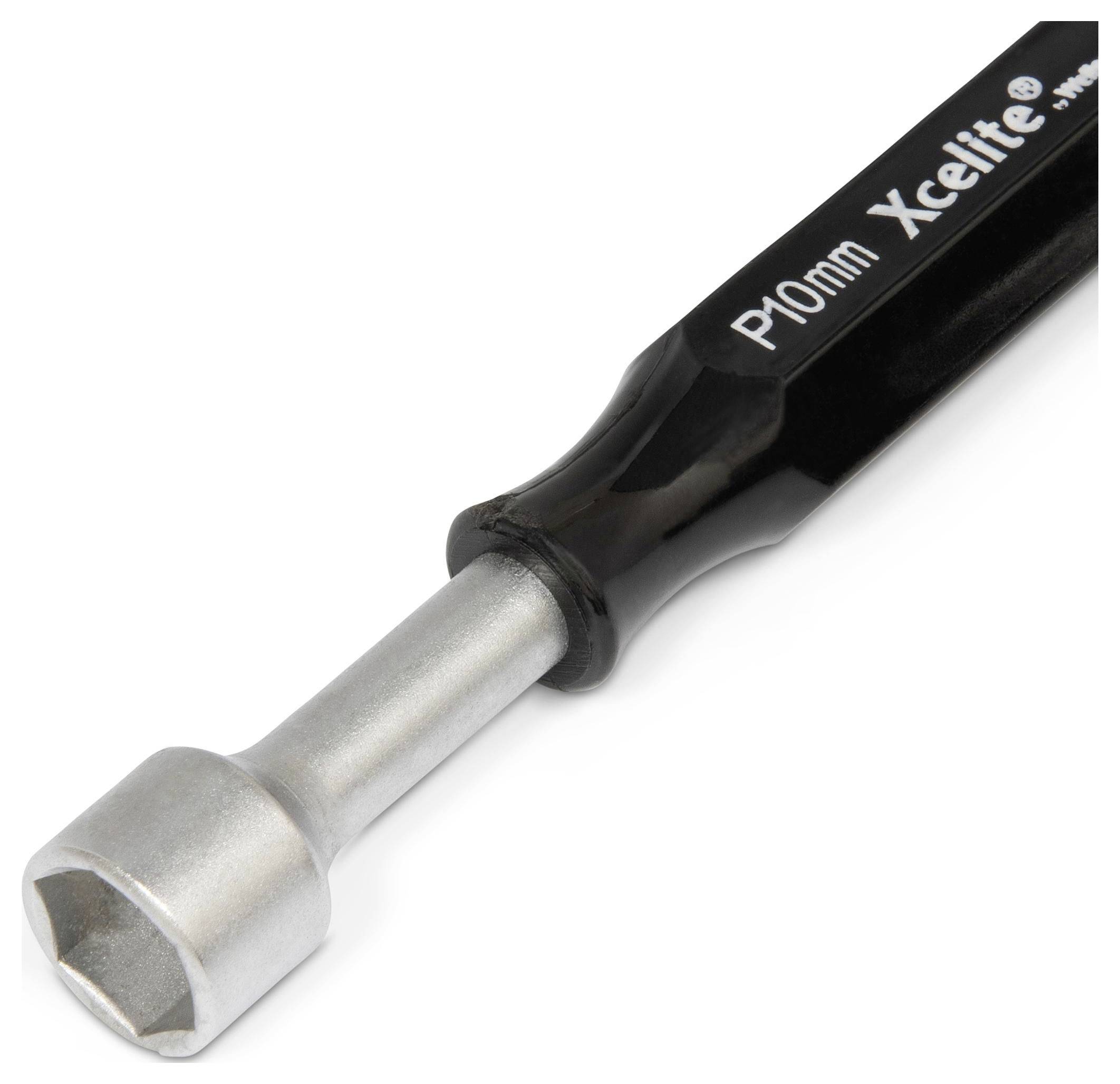 Nahaufnahme eines Xcelite P10mm Steckschlüssel-Schraubendrehers mit schwarzem Griff und silberner Metallsteckspitze auf weißem Hintergrund.