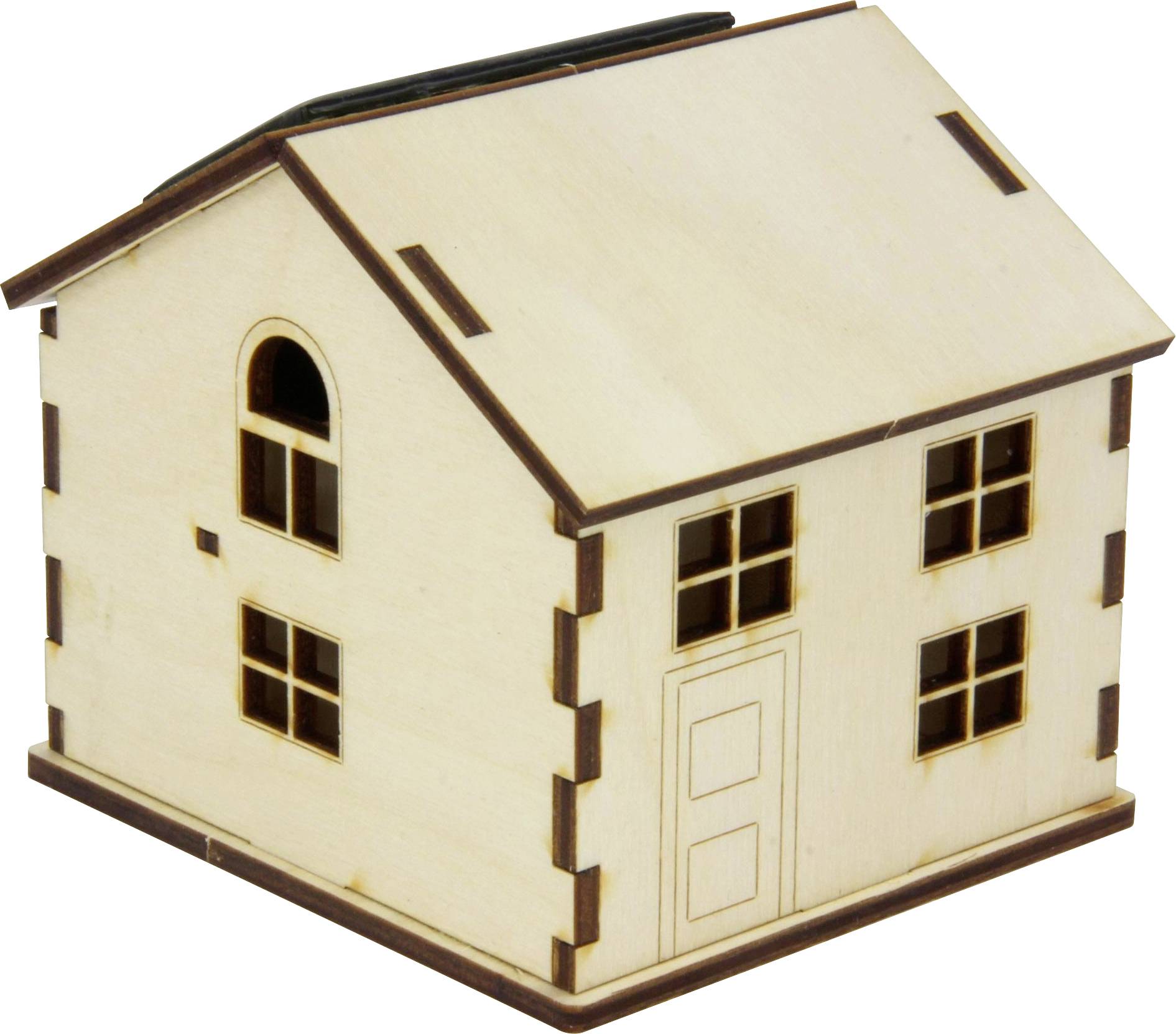 Kleines Holzmodellhaus mit Satteldach, Bogenfenster an der Seite, Haustür und mehreren Fenstern auf weißem Hintergrund.