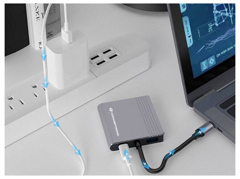 Nahaufnahme der linken Seite eines Laptops, die die Tastatur, das Lautsprechergitter sowie USB-C- und USB-A-Anschlüsse zeigt.