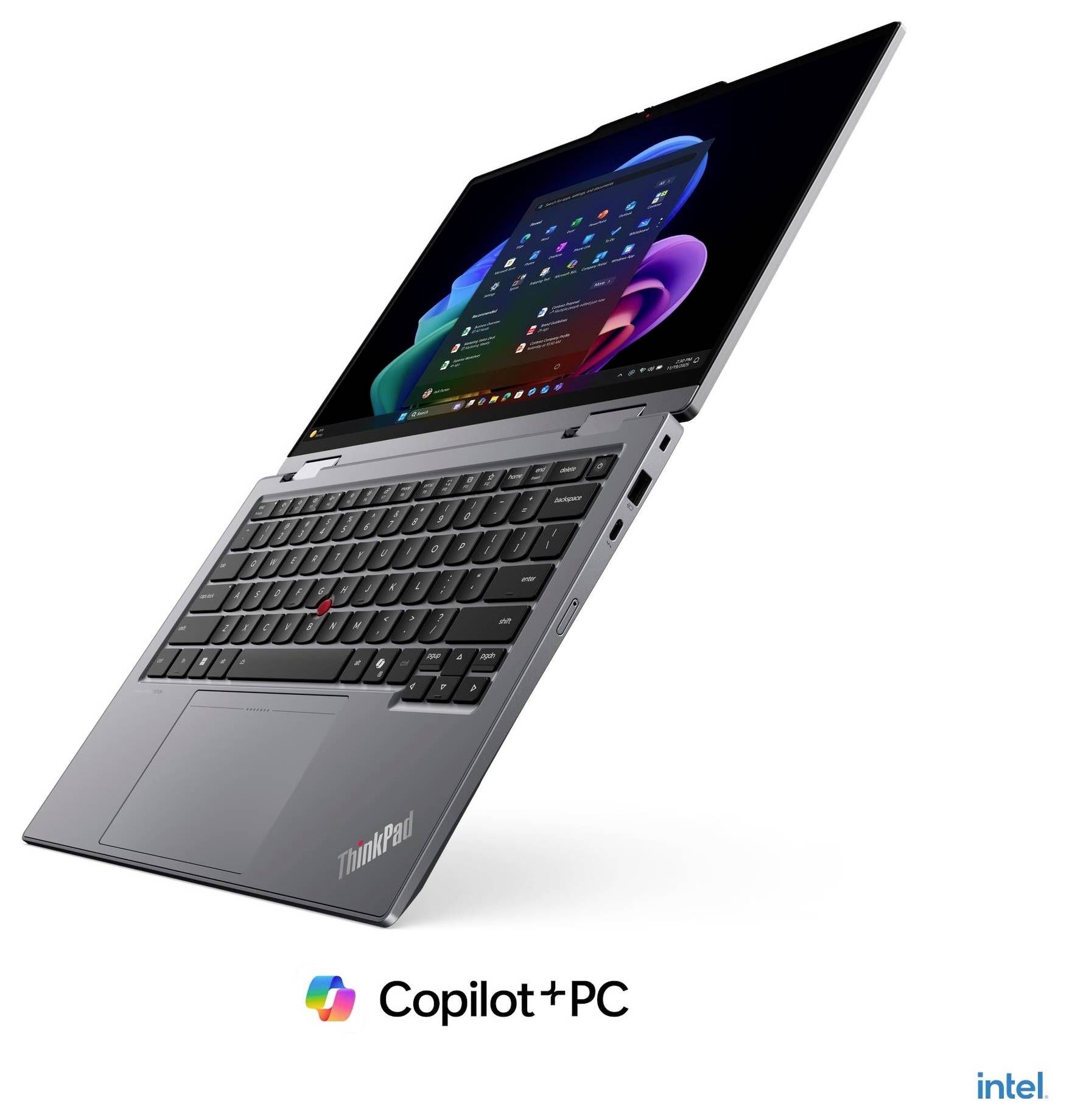 Ein aufgeklappter Lenovo ThinkPad-Laptop, der in einem Winkel gezeigt wird, mit Windows auf dem Bildschirm und „Copilot+ PC