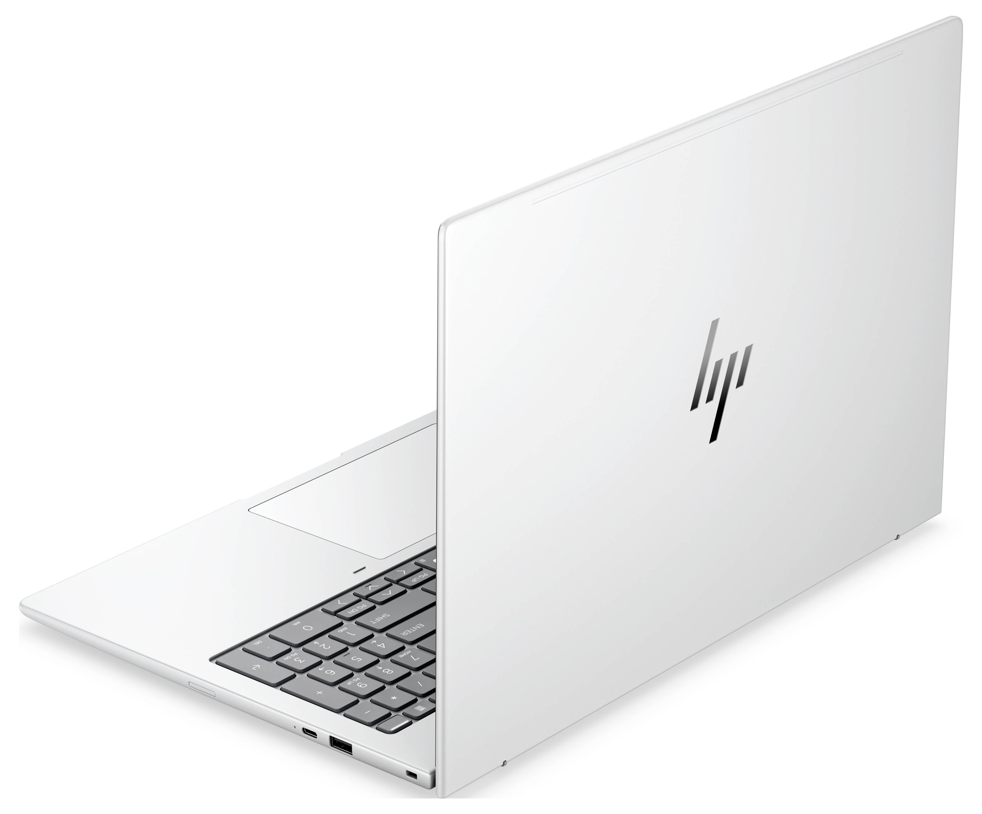 Silberner HP-Laptop in leicht geschlossener Position offen, Tastatur und HP-Logo auf der Rückseite des Deckels sichtbar.