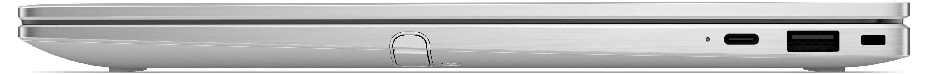 Seitenansicht eines geschlossenen silbernen Laptops mit dünnem Profil, Anschlüssen und einer zentrierten Verriegelung an der vorderen Kante.